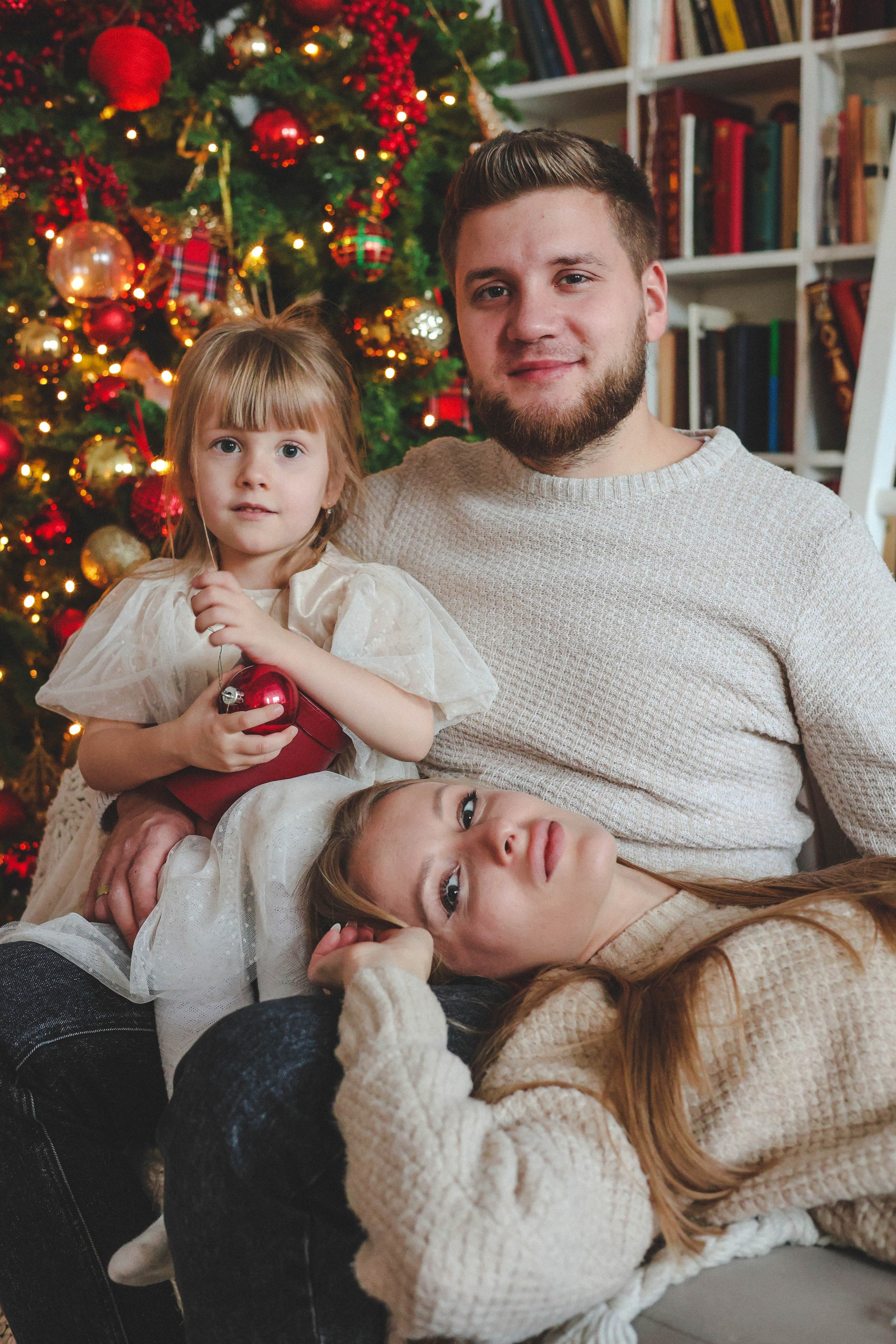 Новогодняя история «Кира и ее семья». Фотограф в Москве Анастасия Калинина