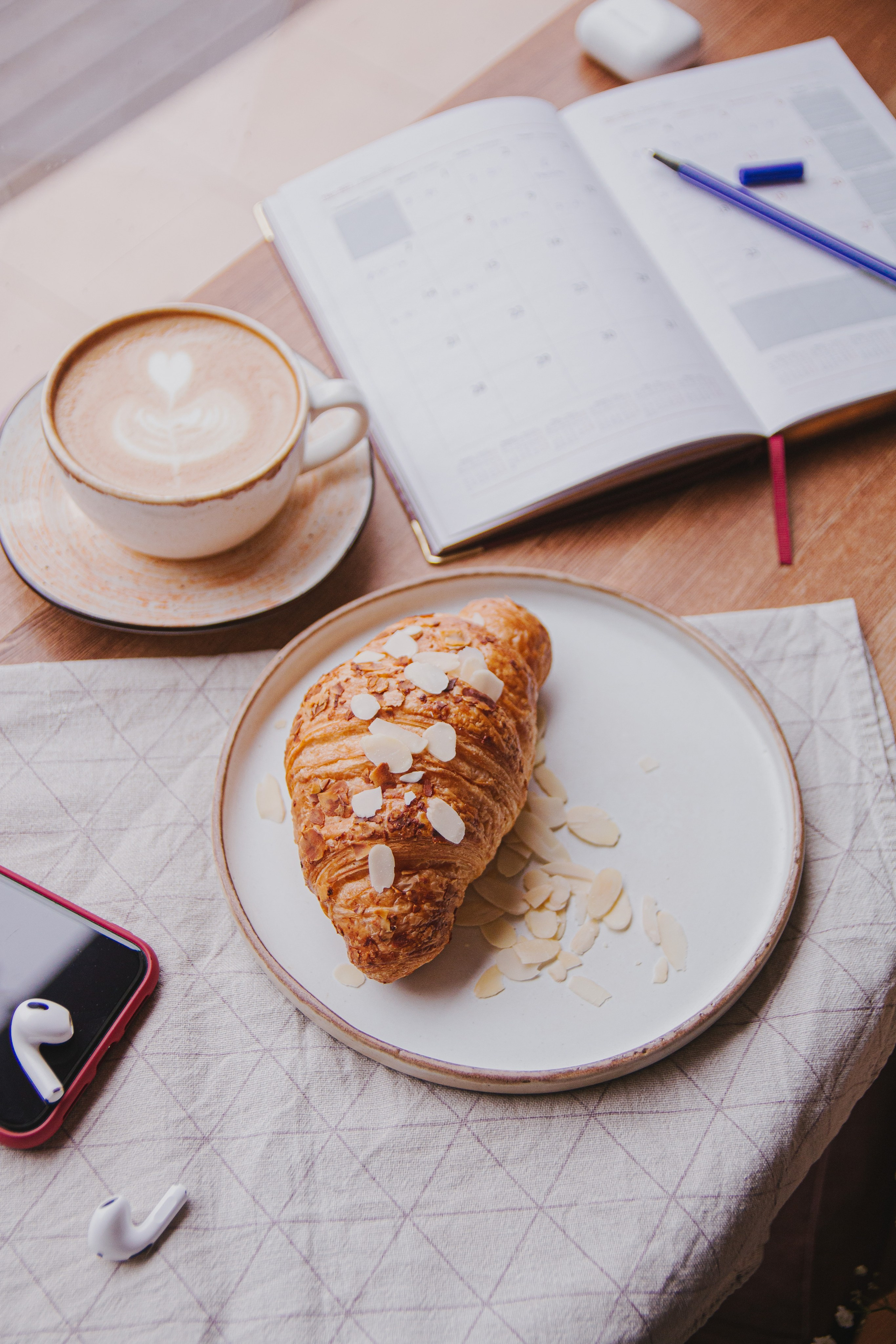 Objects & brands. Портретный и семейный фотограф в Красной Поляне Виктория Таратенко