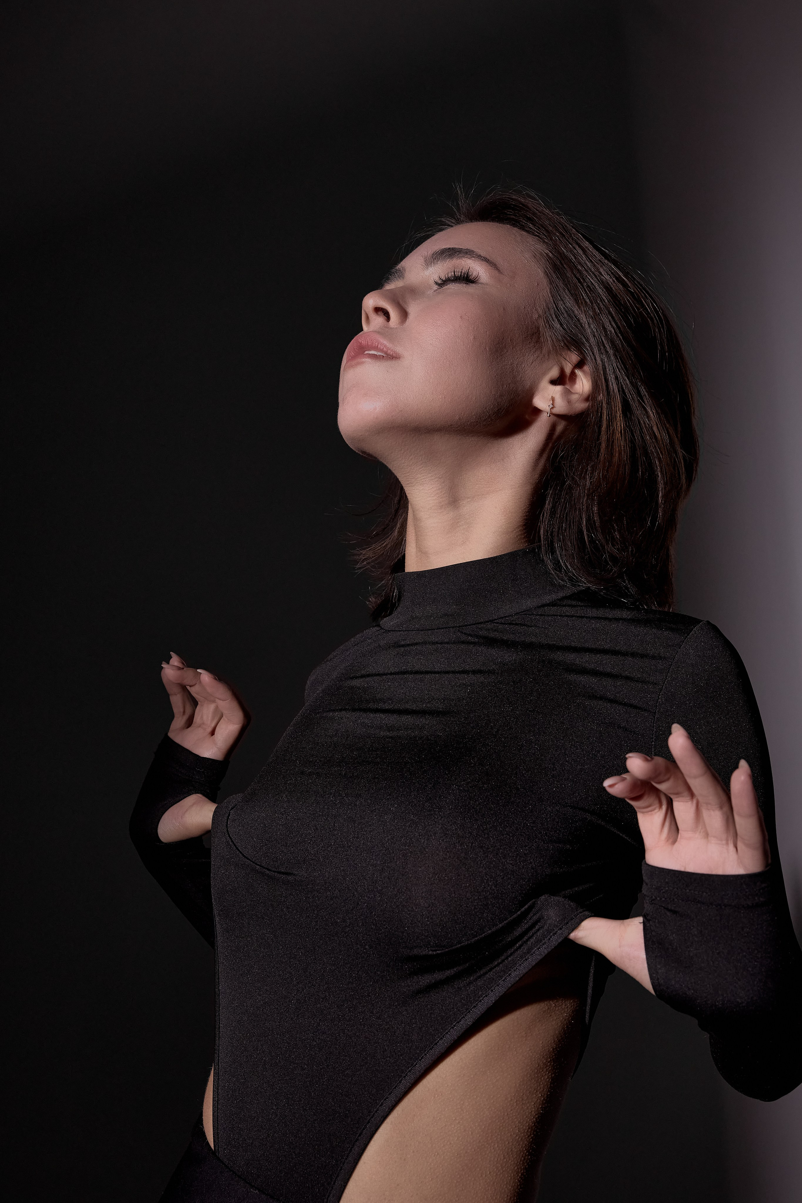 Диана, «Квадрат» и БМВ. Предметный и репортажный фотограф Алексей Кротов