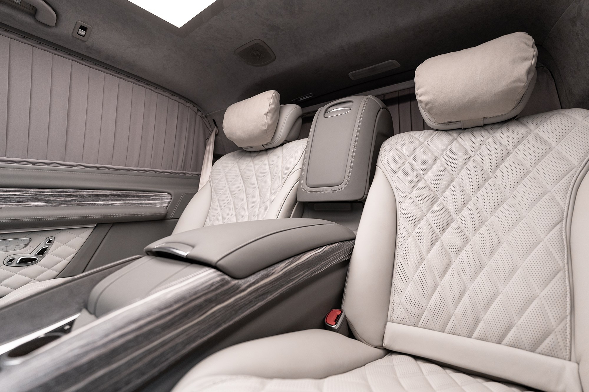 V-Class Glossy. Автомобильный фотограф в Москве | Базилев Александр