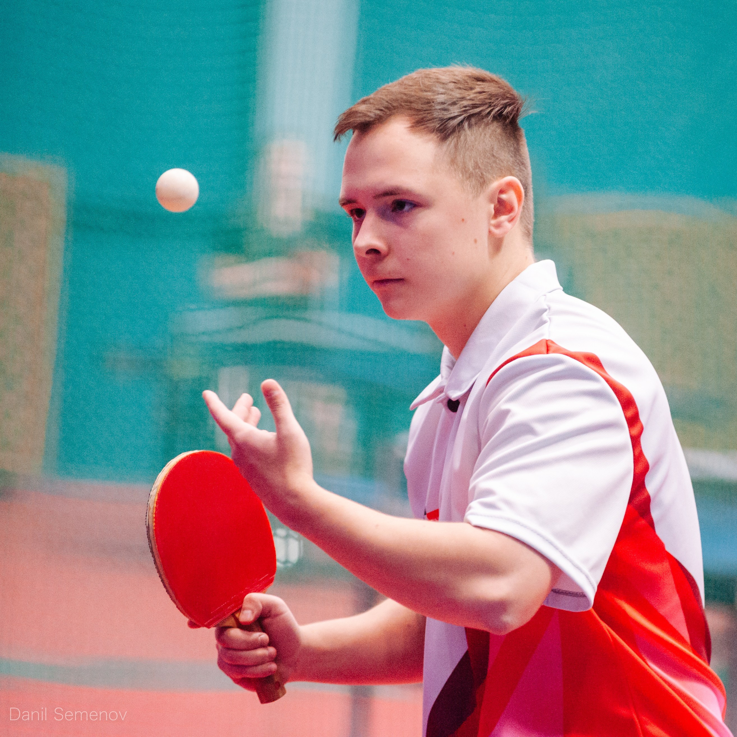 Корпоративный турнир по настольному теннису. Фотограф Магнитогорск Данил Семенов