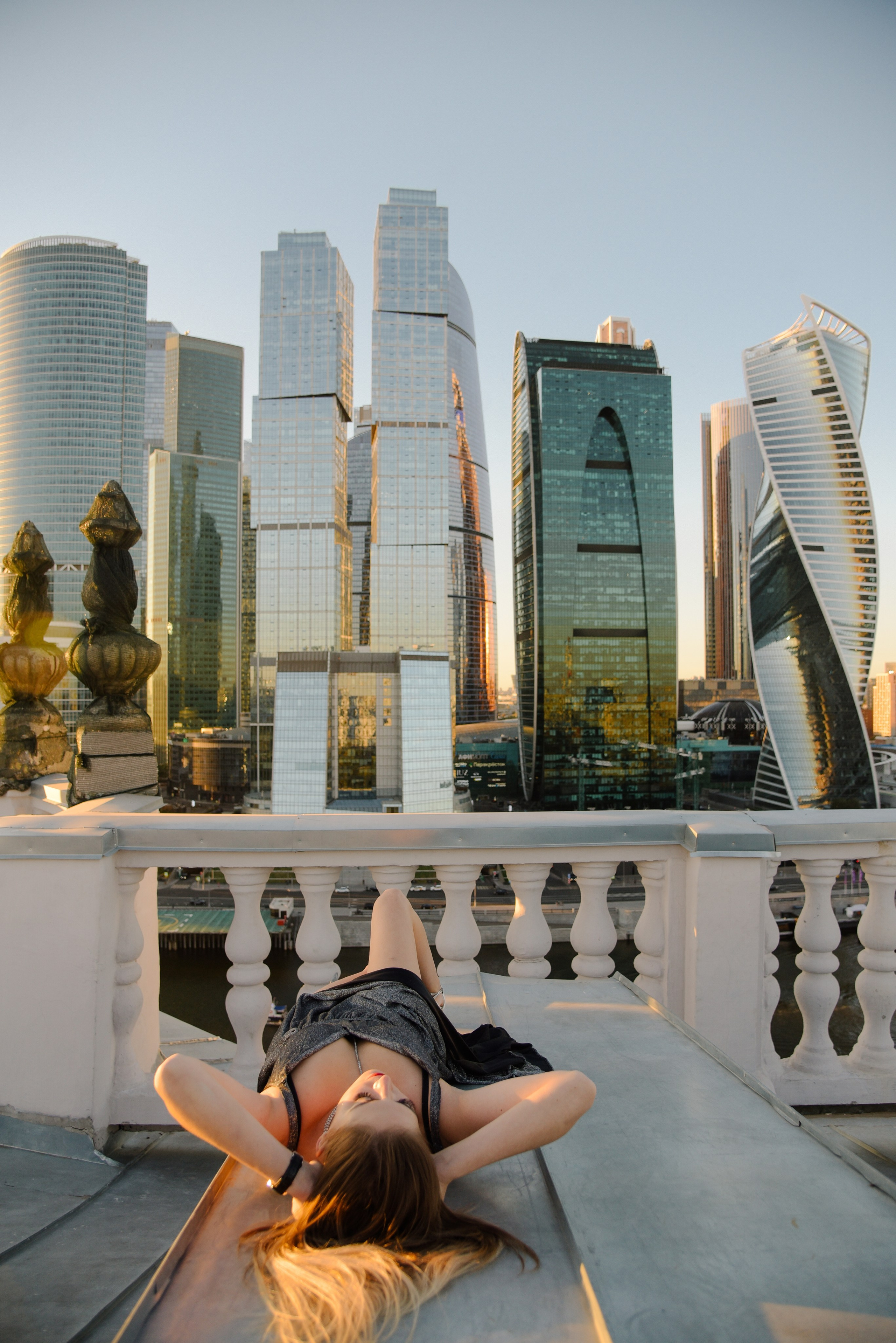 Крыша напротив Москва-Сити. Фотограф Лола Волна, город Москва