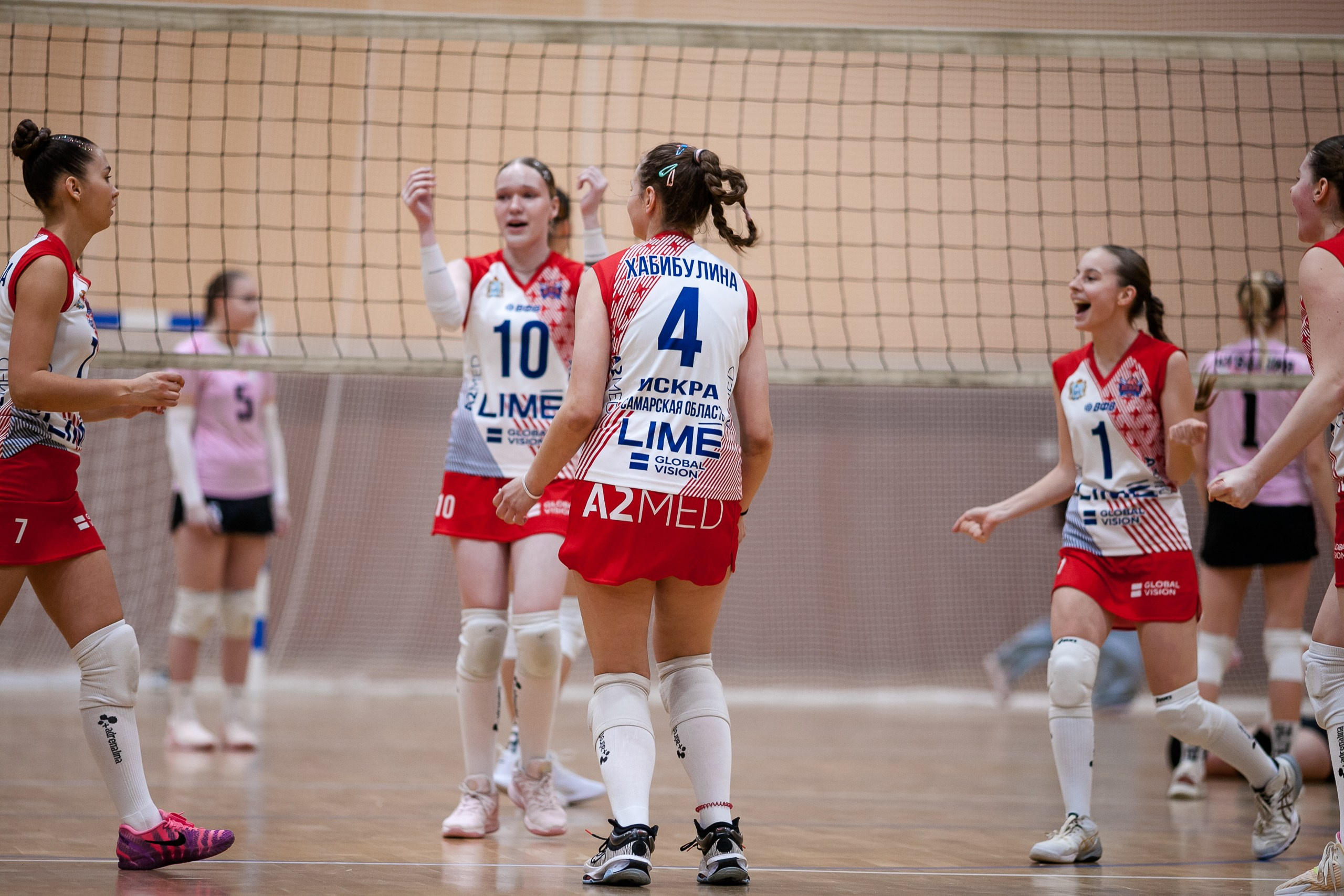 СШ11 — Искра / 1 игра. Фотография