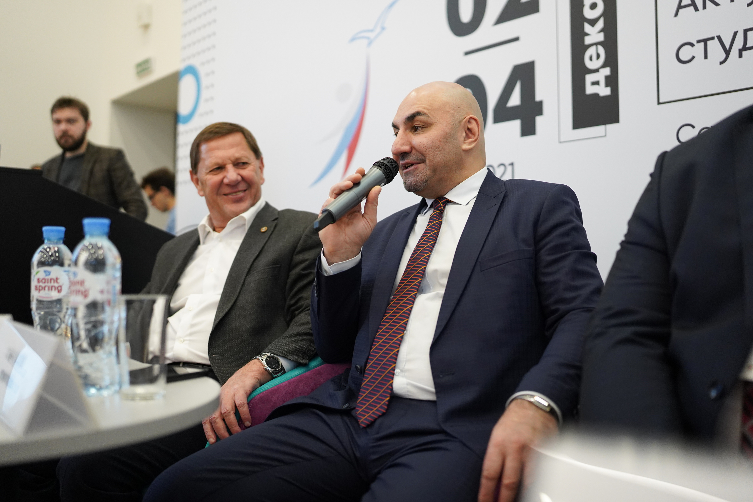 Всероссийский форум «Актуальные проблемы российского спорта». Портретный фотограф в Москве и Санкт-Петербурге Арина Чех