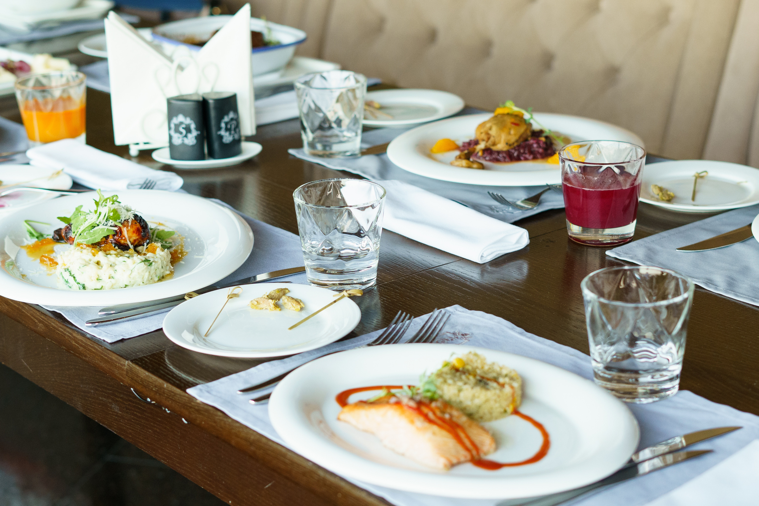 Корпоратив Teach Me Art. Портретный фотограф в Москве и Санкт-Петербурге Арина Чех