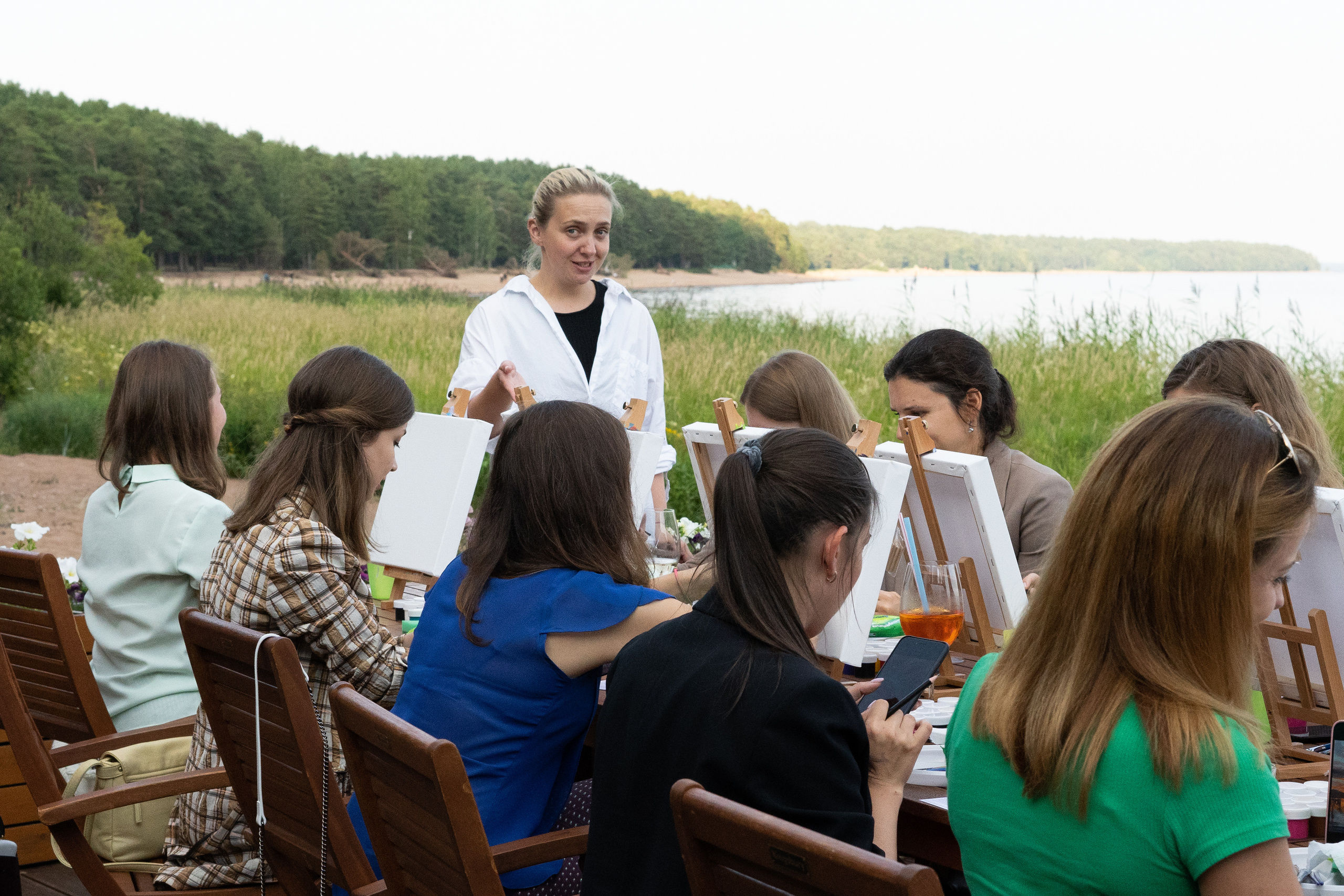 Корпоратив Teach Me Art. Портретный фотограф в Москве и Санкт-Петербурге Арина Чех