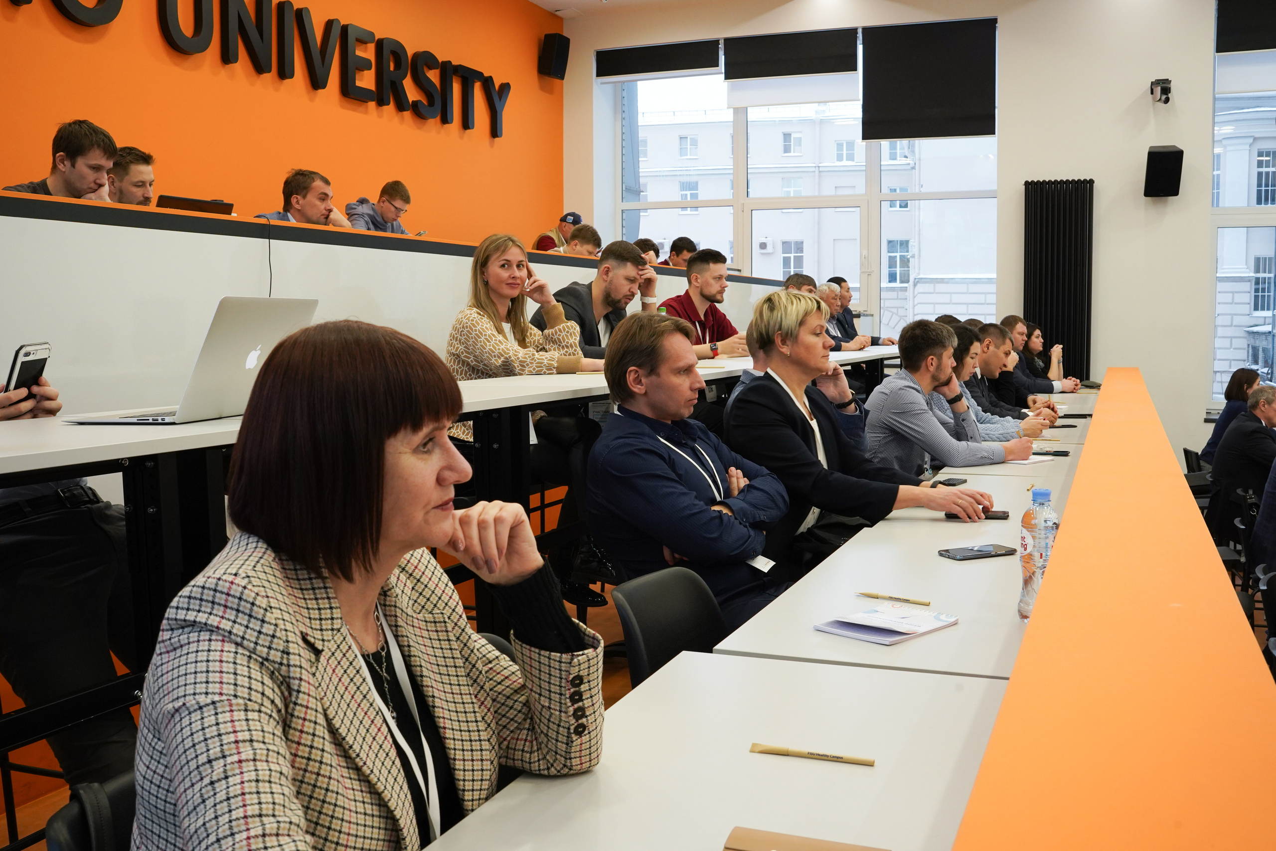 Всероссийский форум «Актуальные проблемы российского спорта». Портретный фотограф в Москве и Санкт-Петербурге Арина Чех