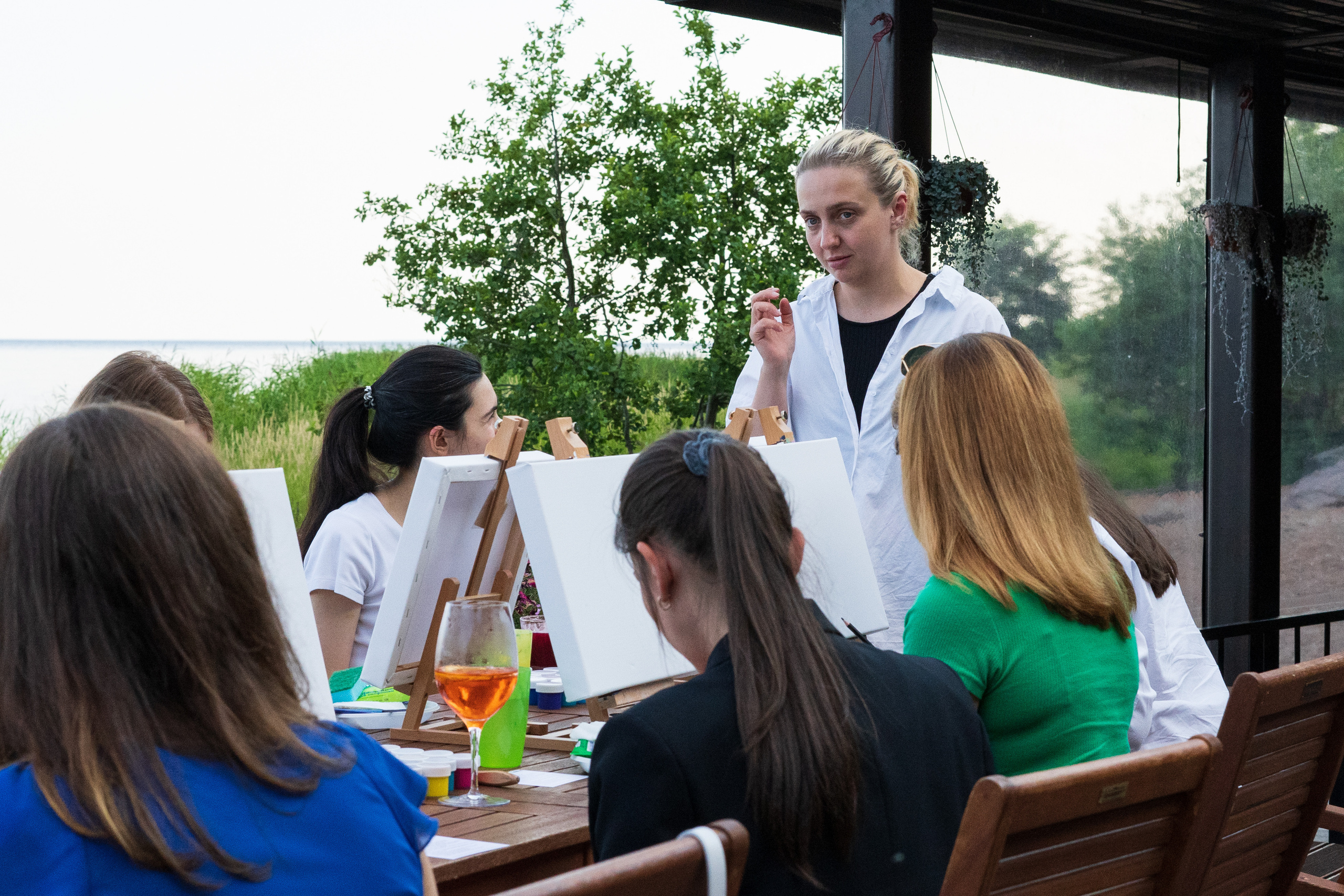 Корпоратив Teach Me Art. Портретный фотограф в Москве и Санкт-Петербурге Арина Чех