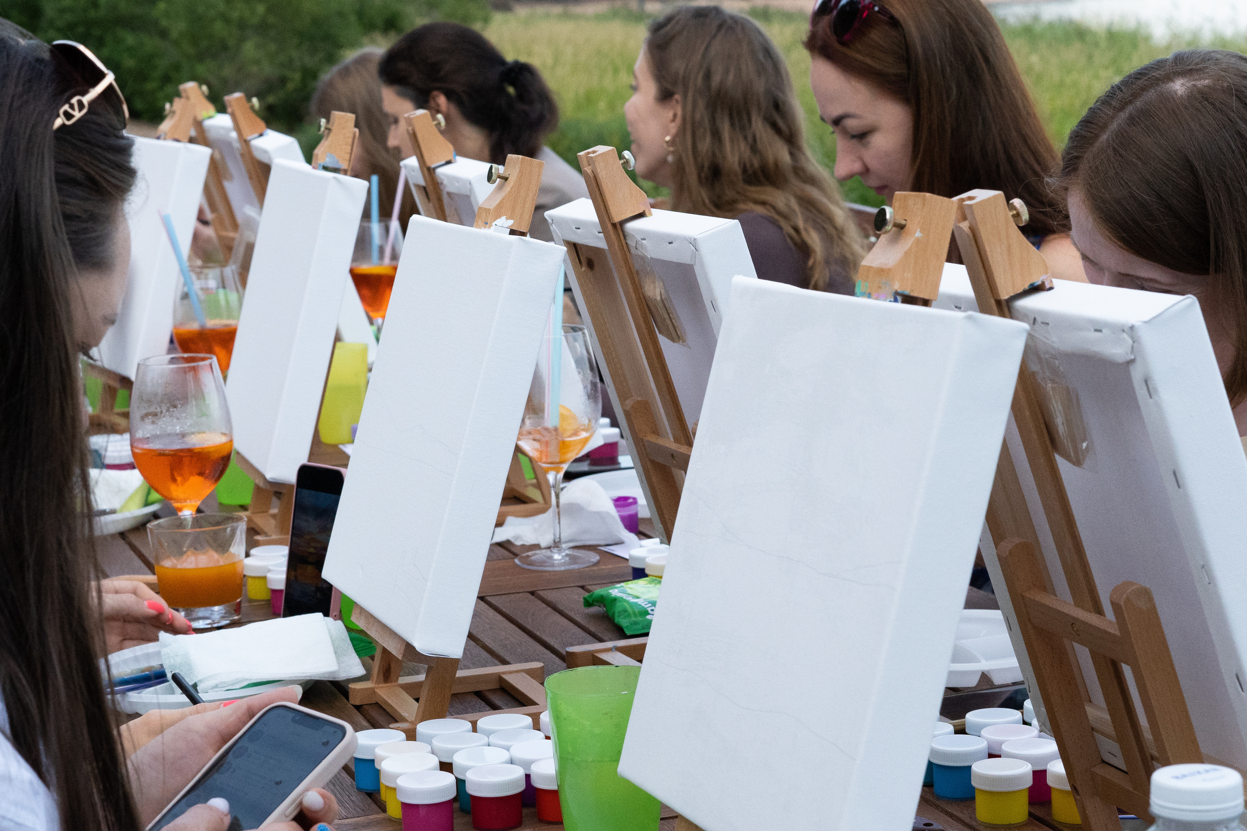 Корпоратив Teach Me Art. Портретный фотограф в Москве и Санкт-Петербурге Арина Чех