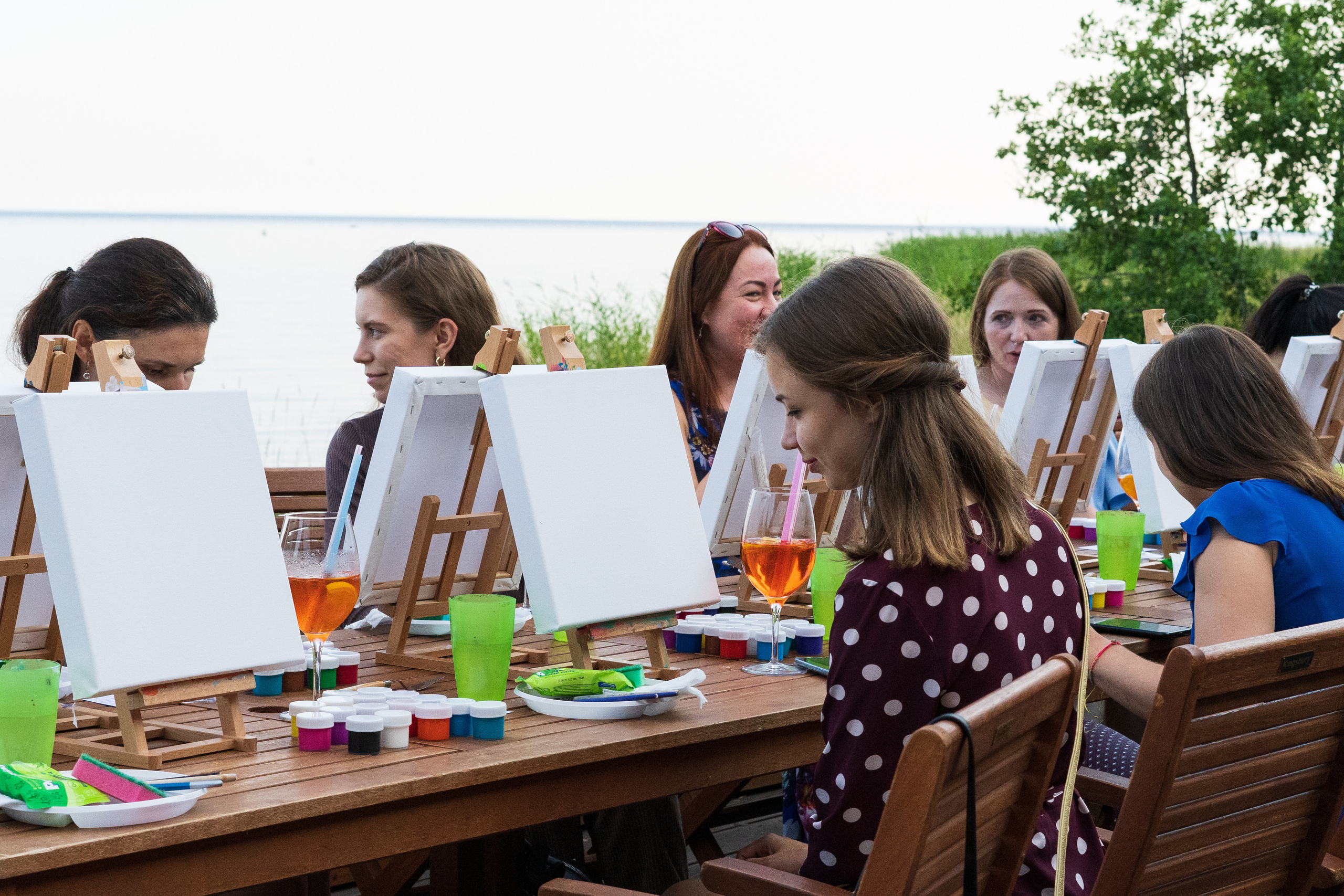 Корпоратив Teach Me Art. Портретный фотограф в Москве и Санкт-Петербурге Арина Чех