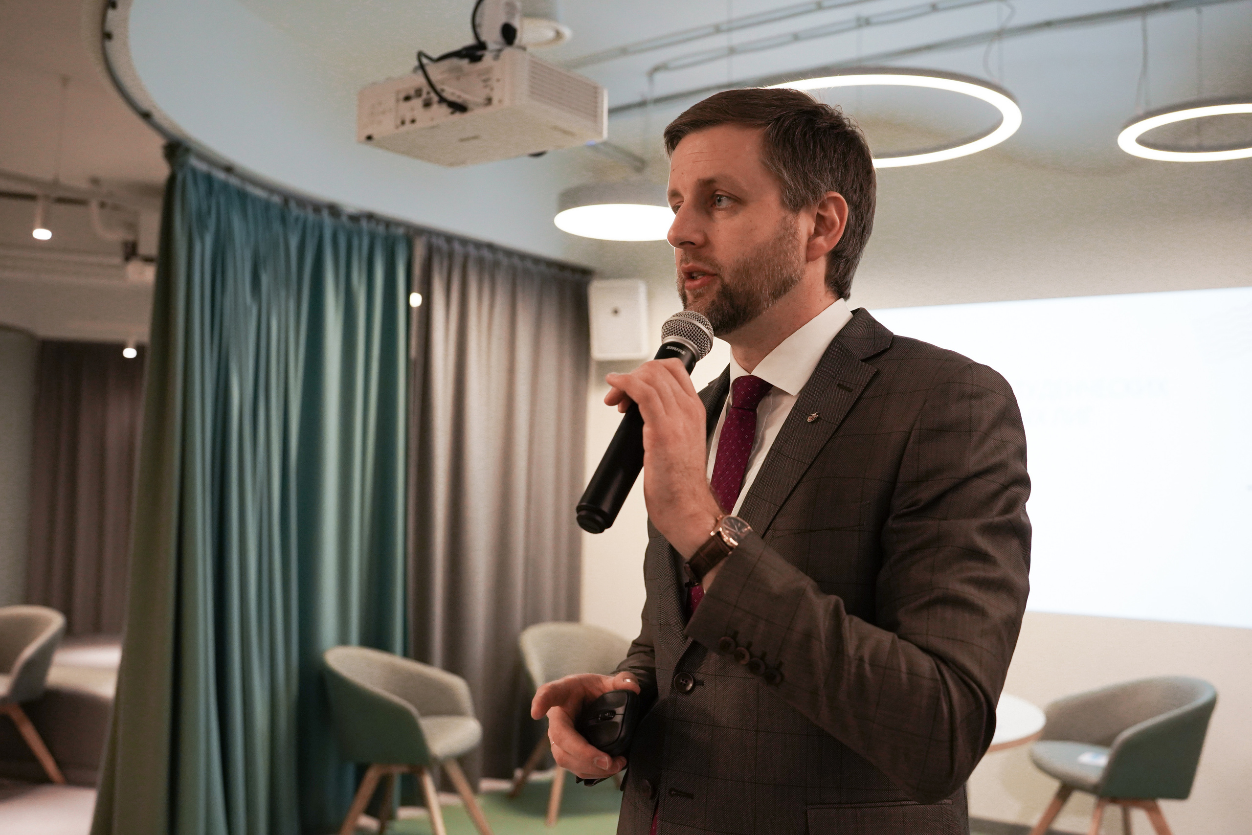 Всероссийский форум «Актуальные проблемы российского спорта». Портретный фотограф в Москве и Санкт-Петербурге Арина Чех