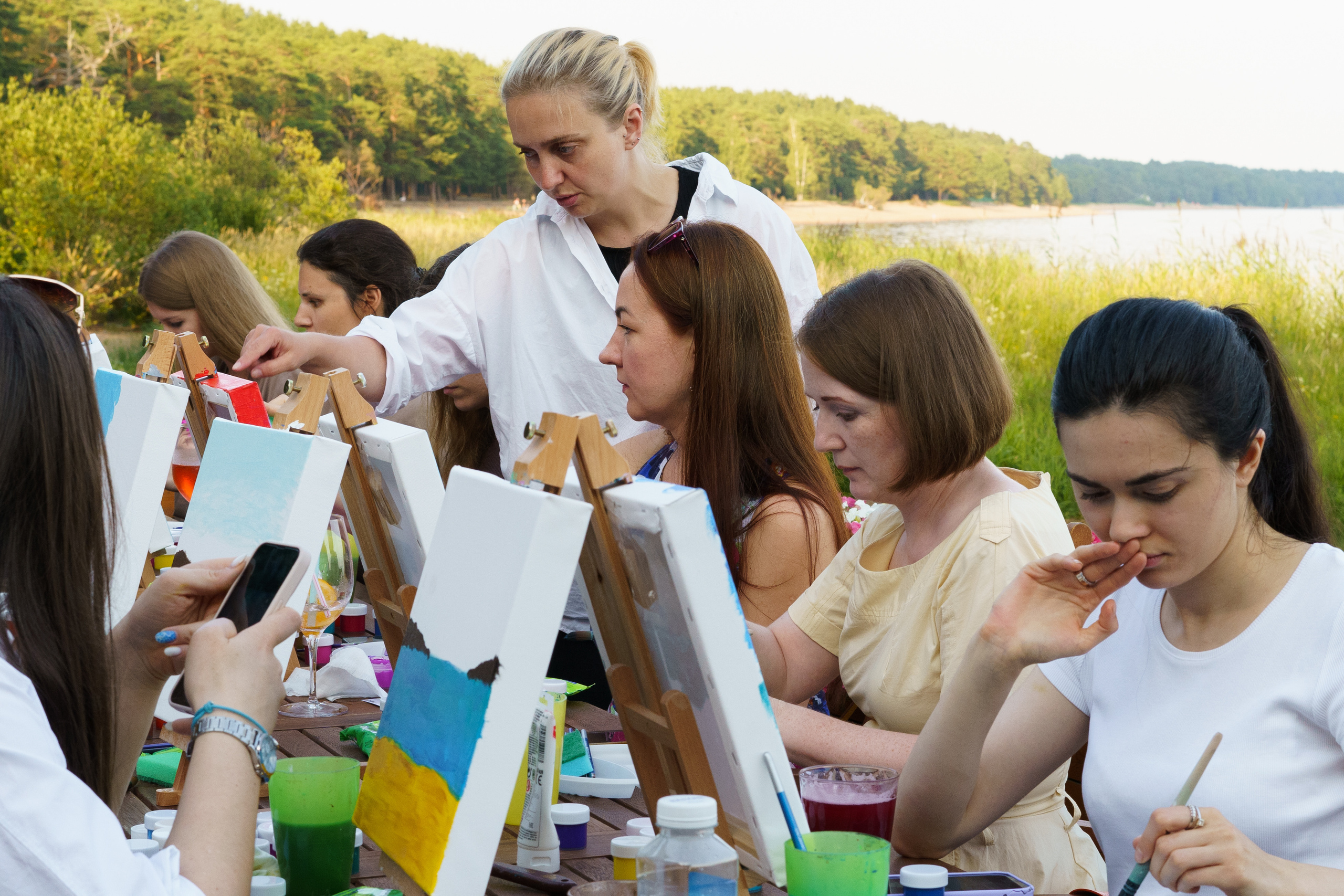 Корпоратив Teach Me Art. Портретный фотограф в Москве и Санкт-Петербурге Арина Чех