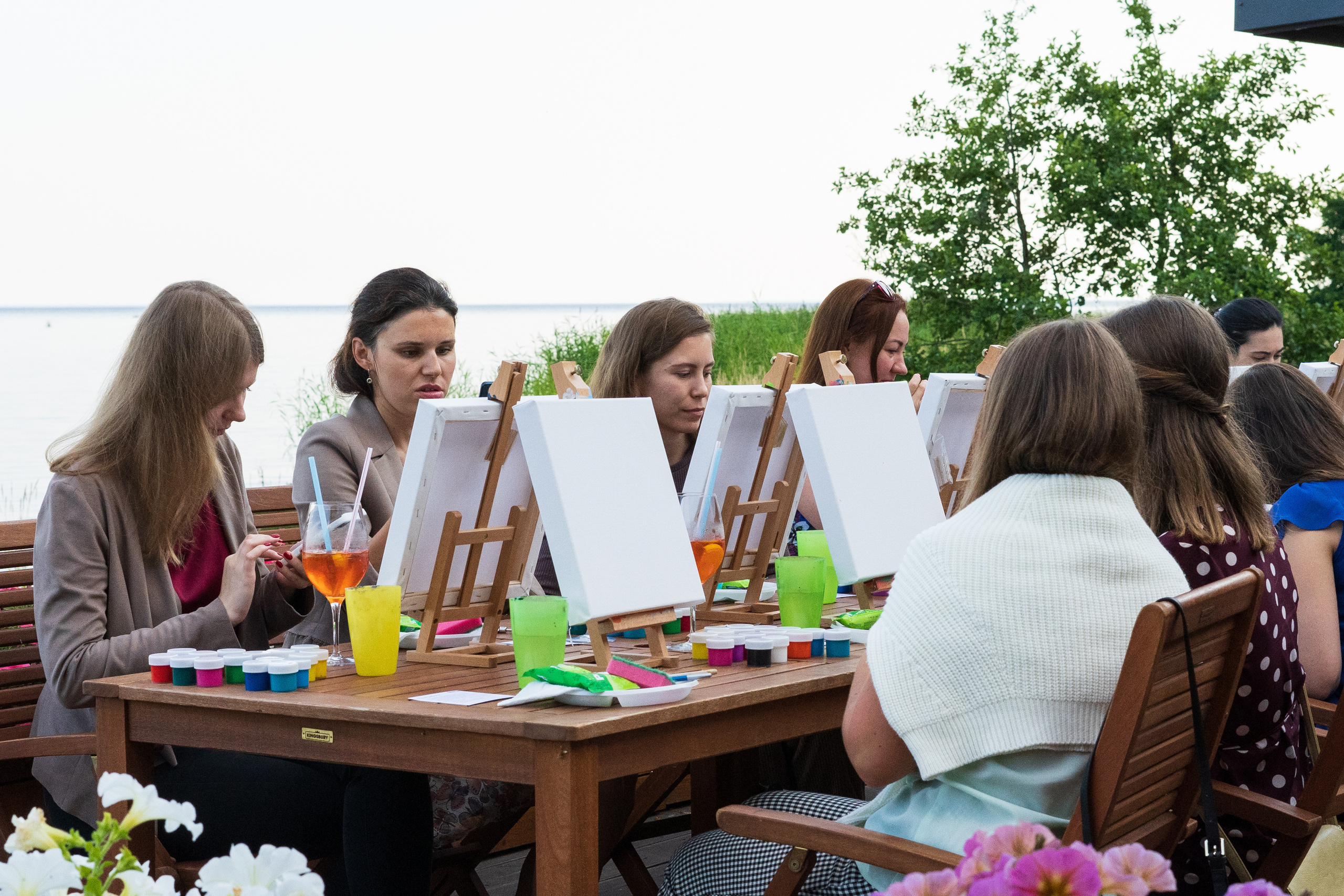 Корпоратив Teach Me Art. Портретный фотограф в Москве и Санкт-Петербурге Арина Чех