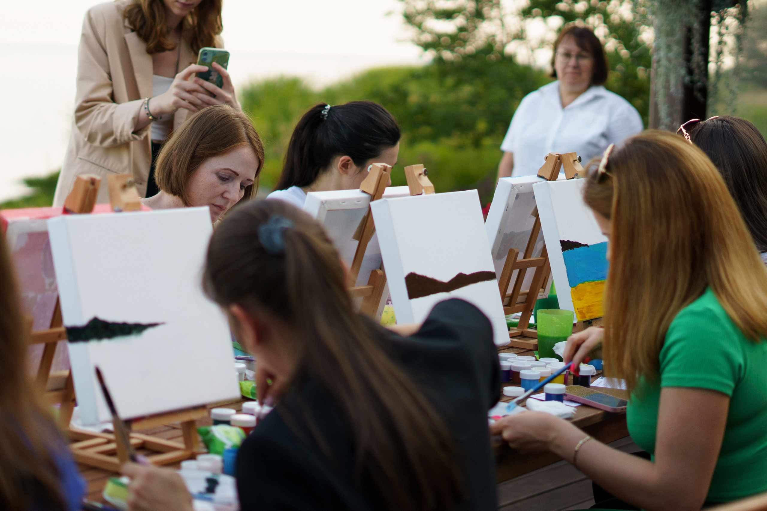 Корпоратив Teach Me Art. Портретный фотограф в Москве и Санкт-Петербурге Арина Чех