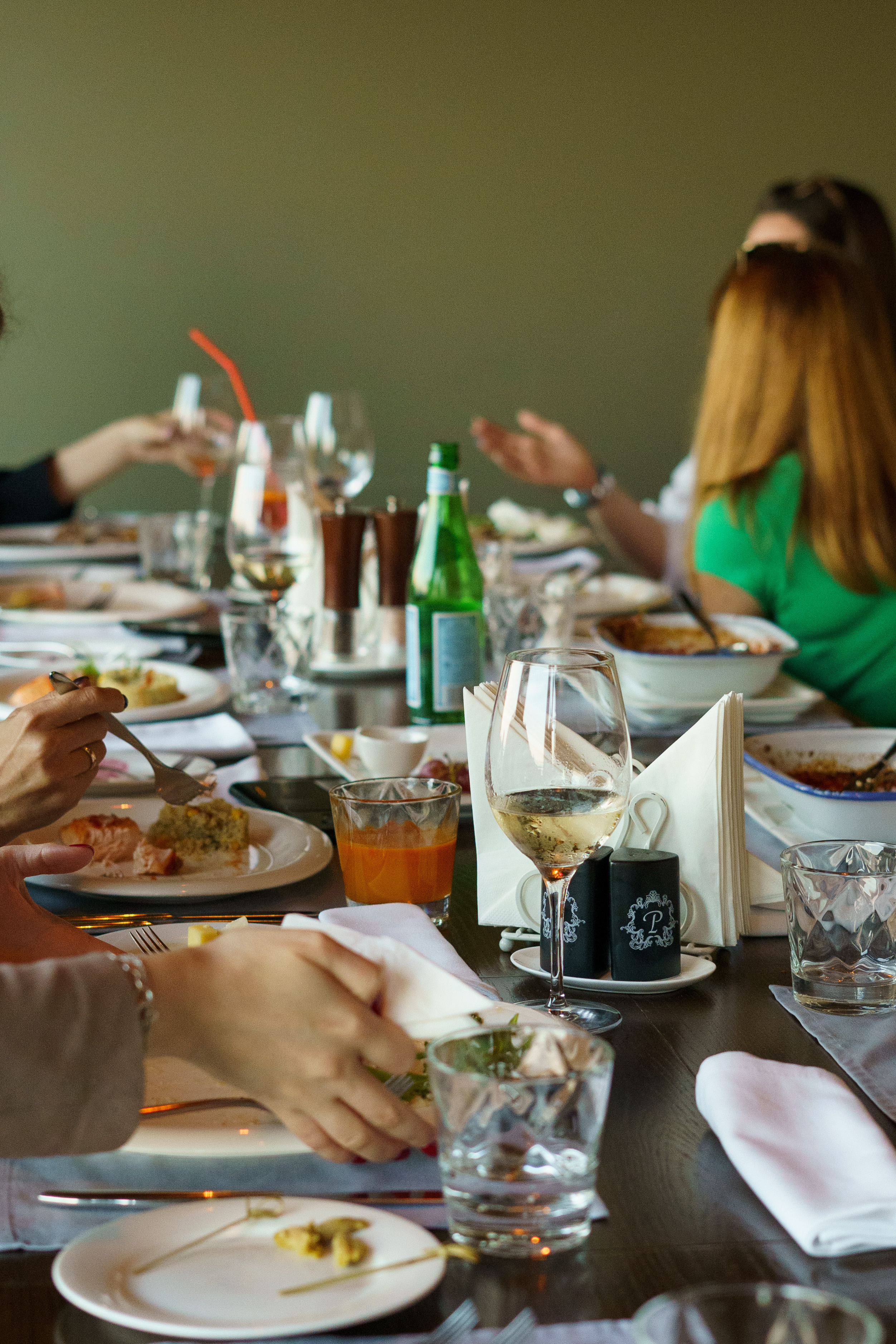 Корпоратив Teach Me Art. Портретный фотограф в Москве и Санкт-Петербурге Арина Чех