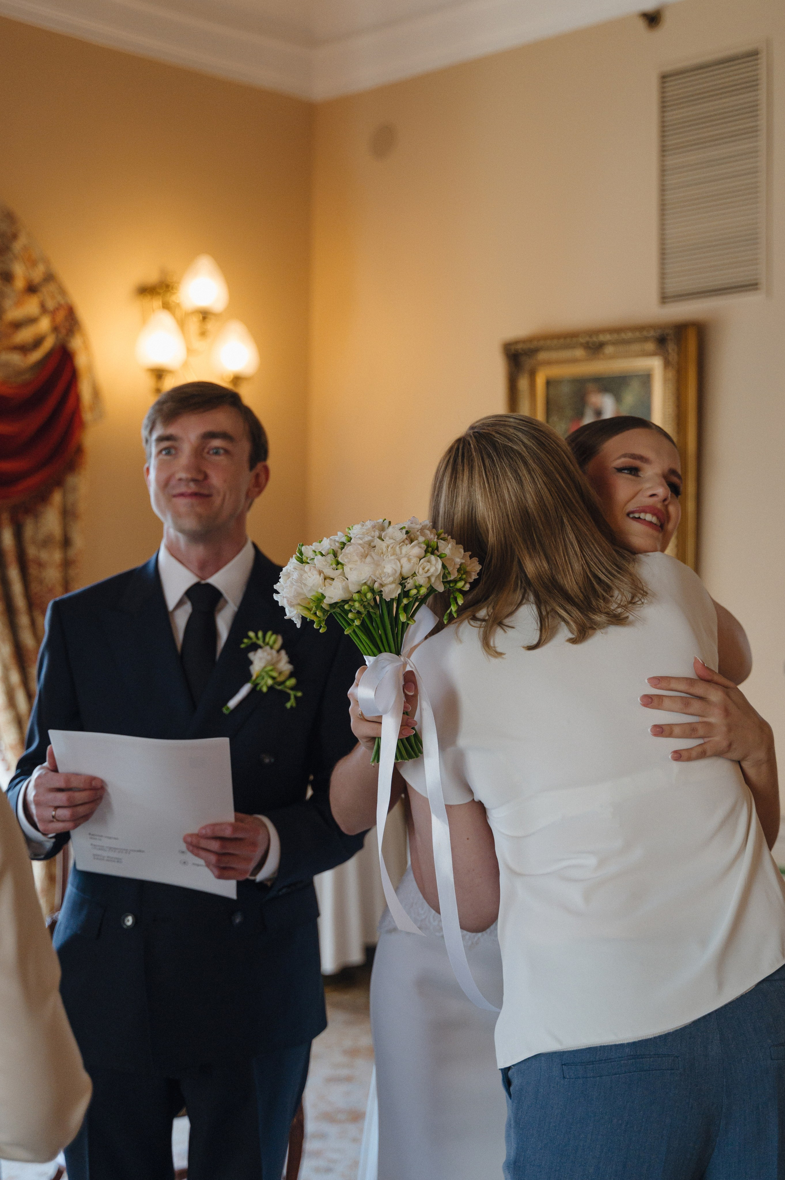 Дмитрий и Луиза. Гостиница Националь и ресторан Белуга. Свадебный фотограф Москва и Санкт-Петербург. Анастасия Чудина