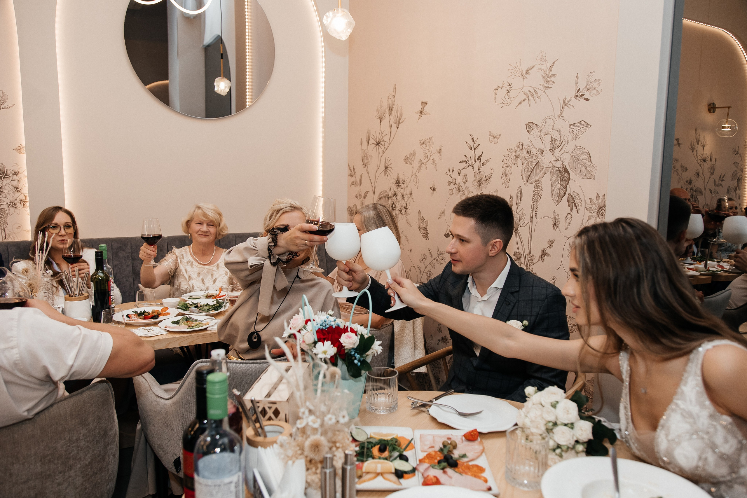 Иван и Марина/2024. Свадебный и семейный фотограф в Екатеринбурге