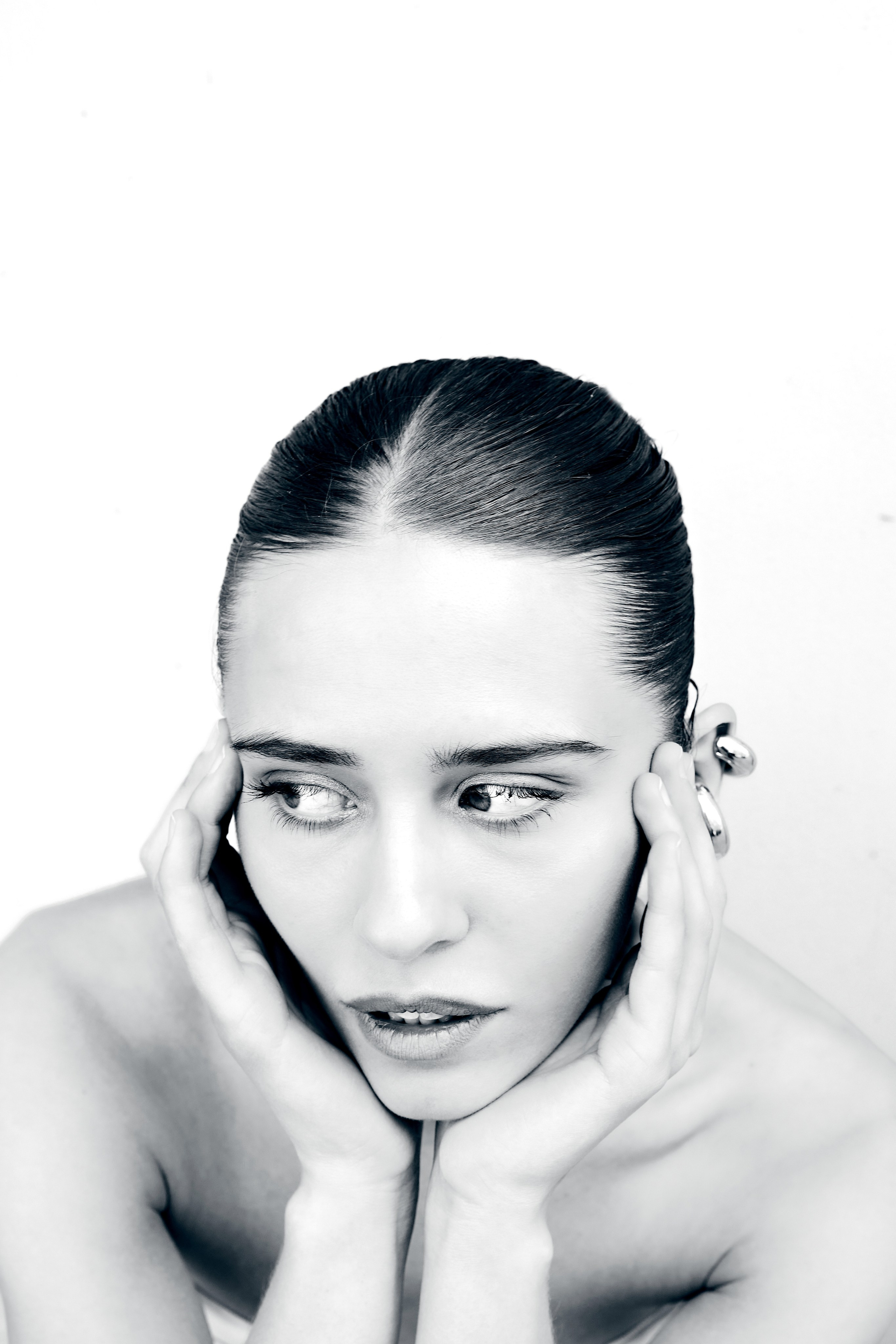 ANGELA NIKOLAU. Yulia Otroschenko