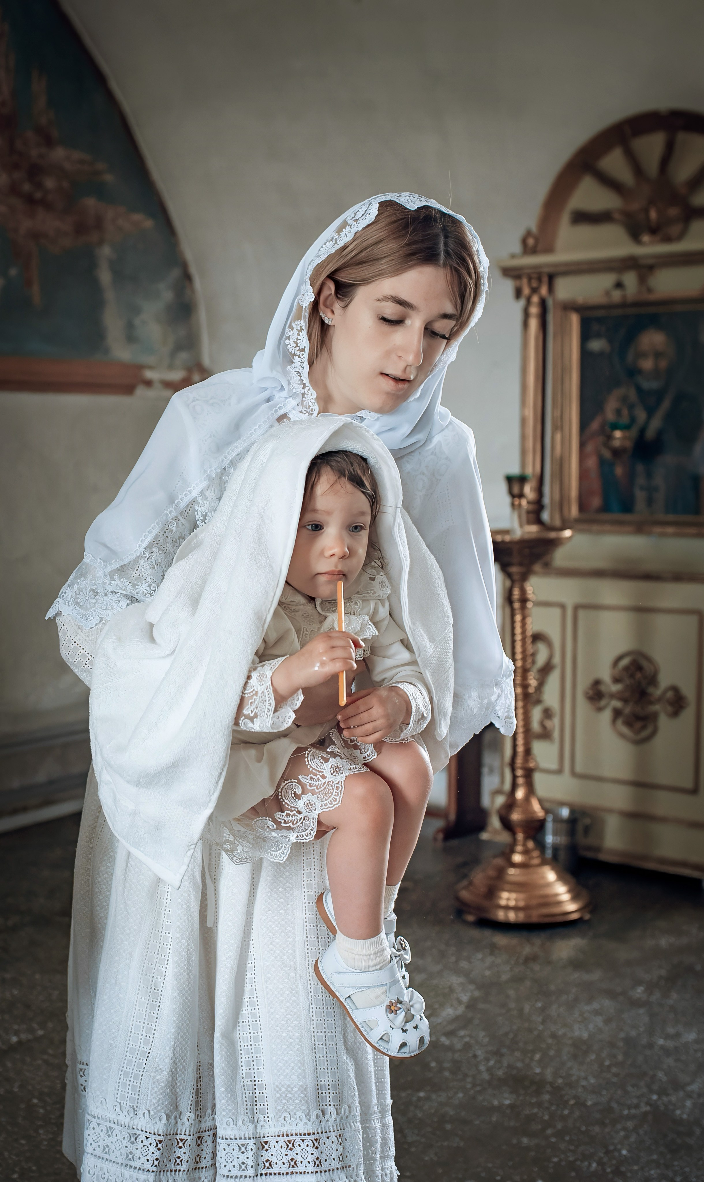 Крещение Машеньки в Свято-Троицком соборе Емельяново. Фотографы крещения/венчания  Красноярск Татьяна и Вячеслав Переваловы