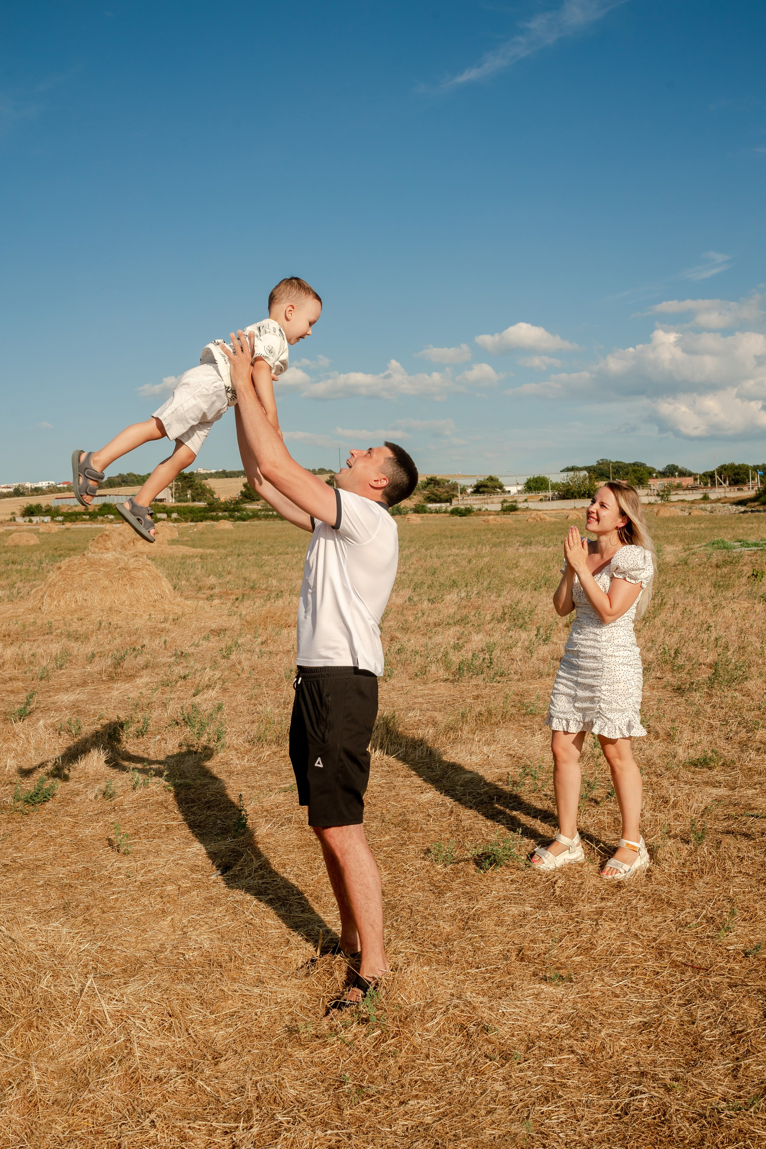 Светлана, Виктор и Рома. Фотограф в Геленджике, Архипо-Осиповке, Абрау-Дюрсо, Кринице Виктория