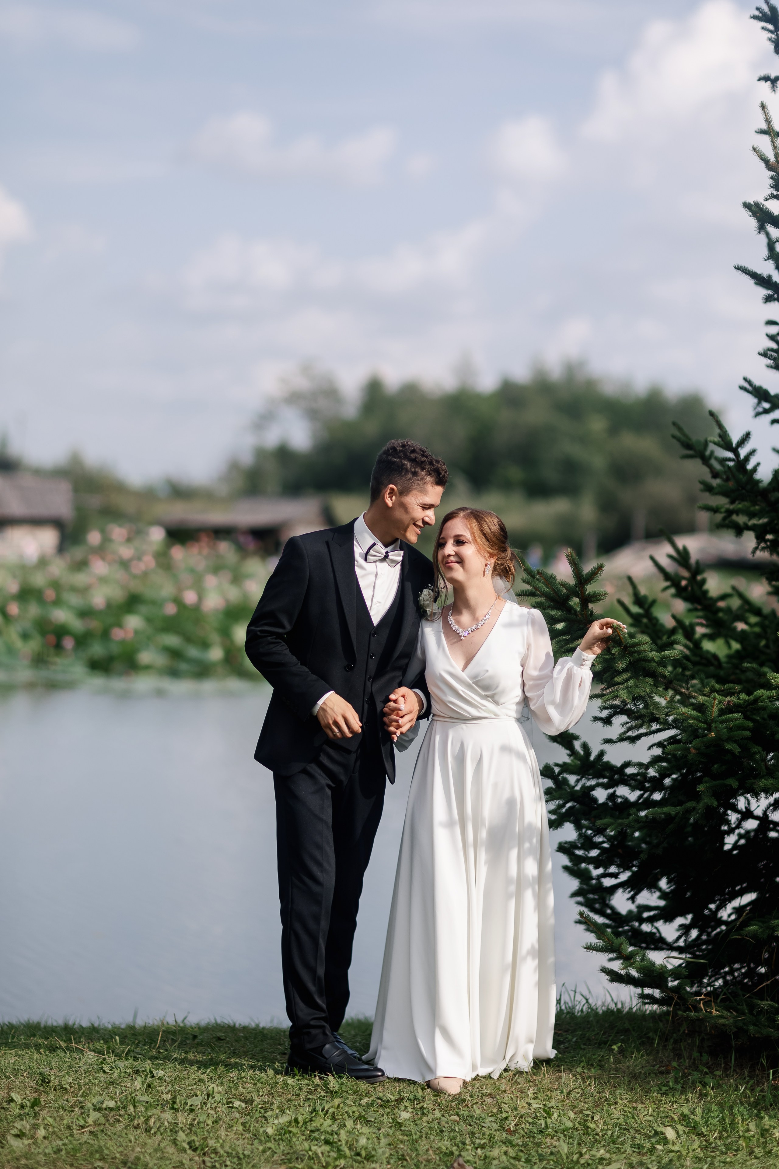 Тимофей и Маргарита. Озеро Лотосов. Венчание в церкви. Свадебный фотограф в Хабаровске