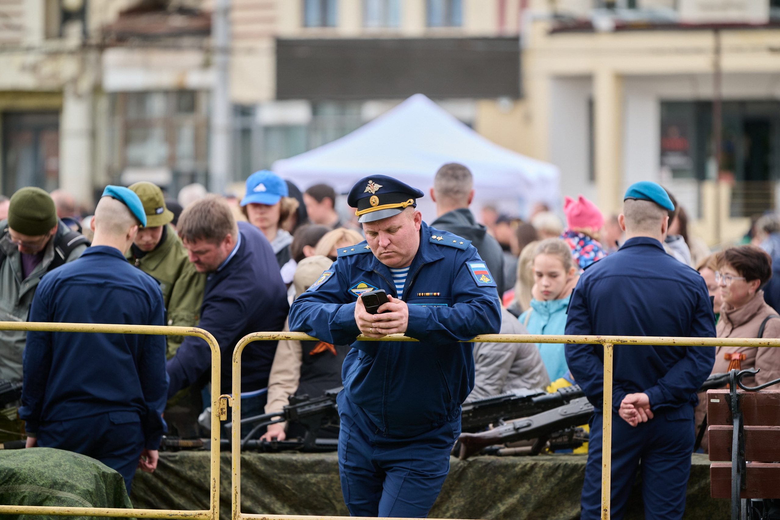 Празднование 9 мая в Иваново. Фотограф в Иваново: Каталожная съемка одежды и постельного белья, Wildberries