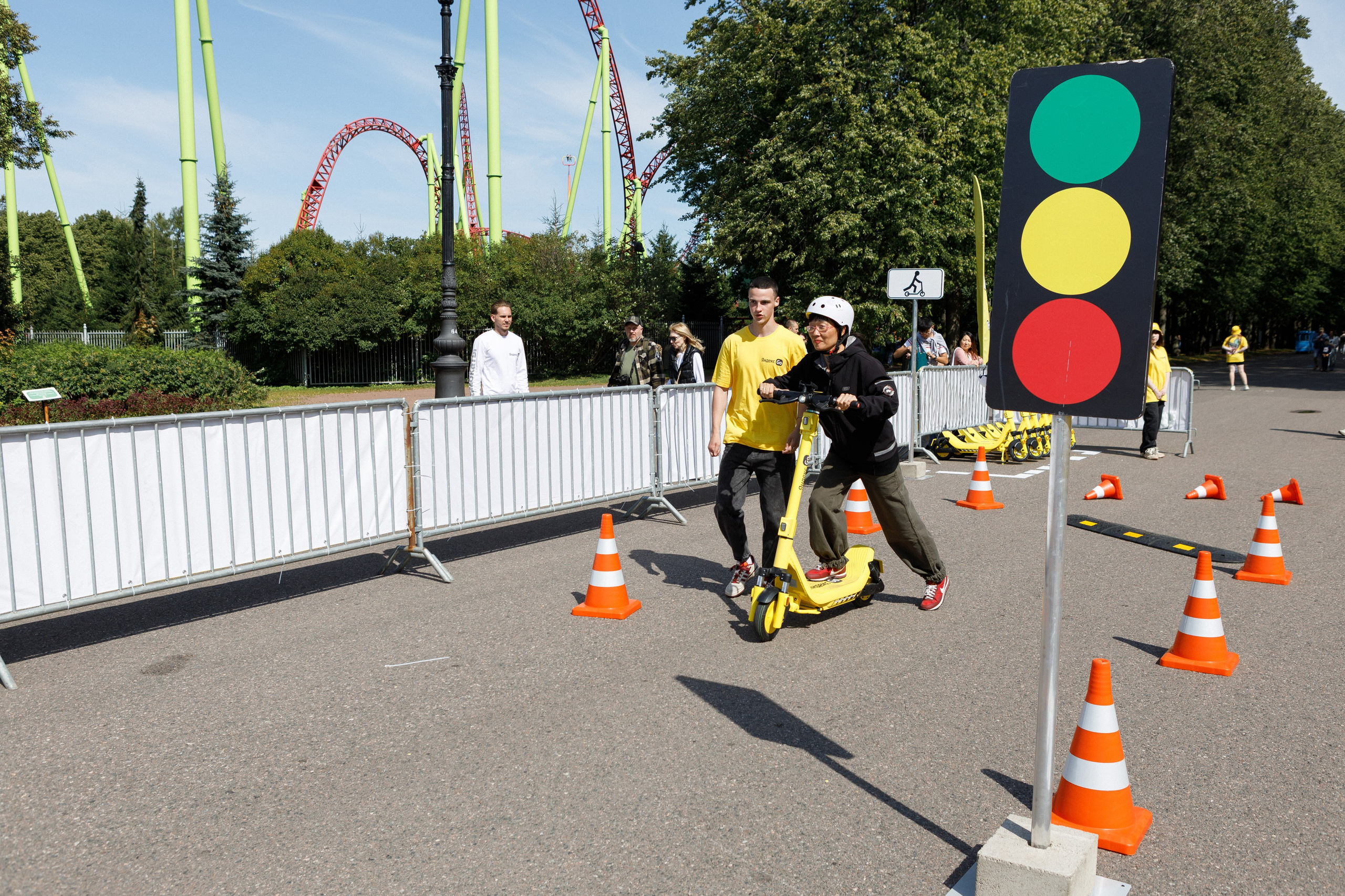 Яндекс Самокат. Свадебный и репортажный фотограф в Санкт-Петербурге Николай Голованов