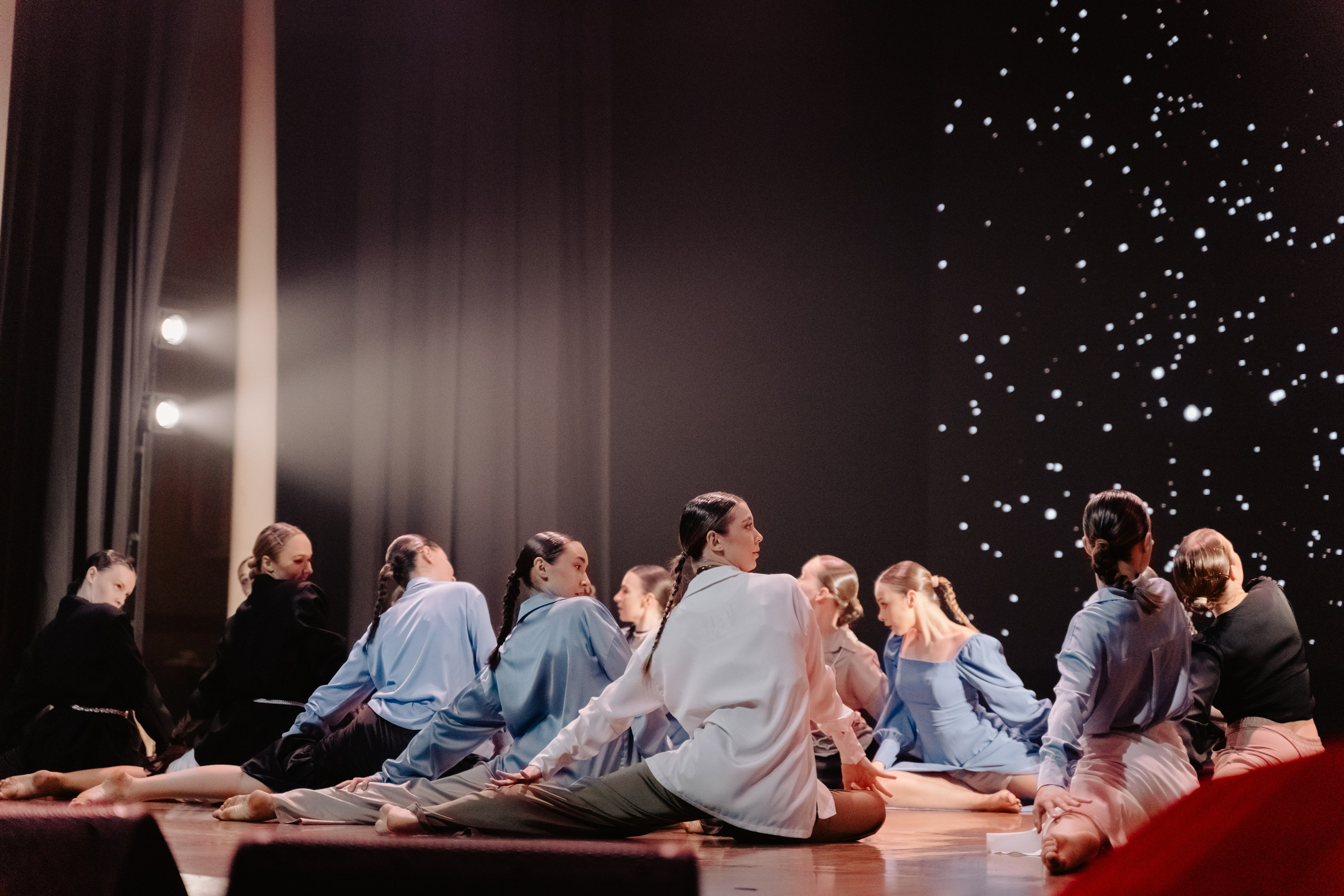 Спектакль «Песнь сирен». Главная