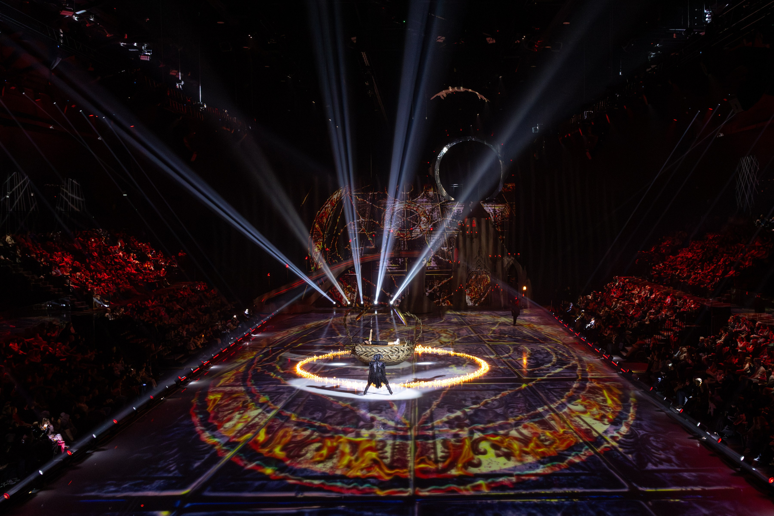 ЛЕБЕДИНОЕ ОЗЕРО