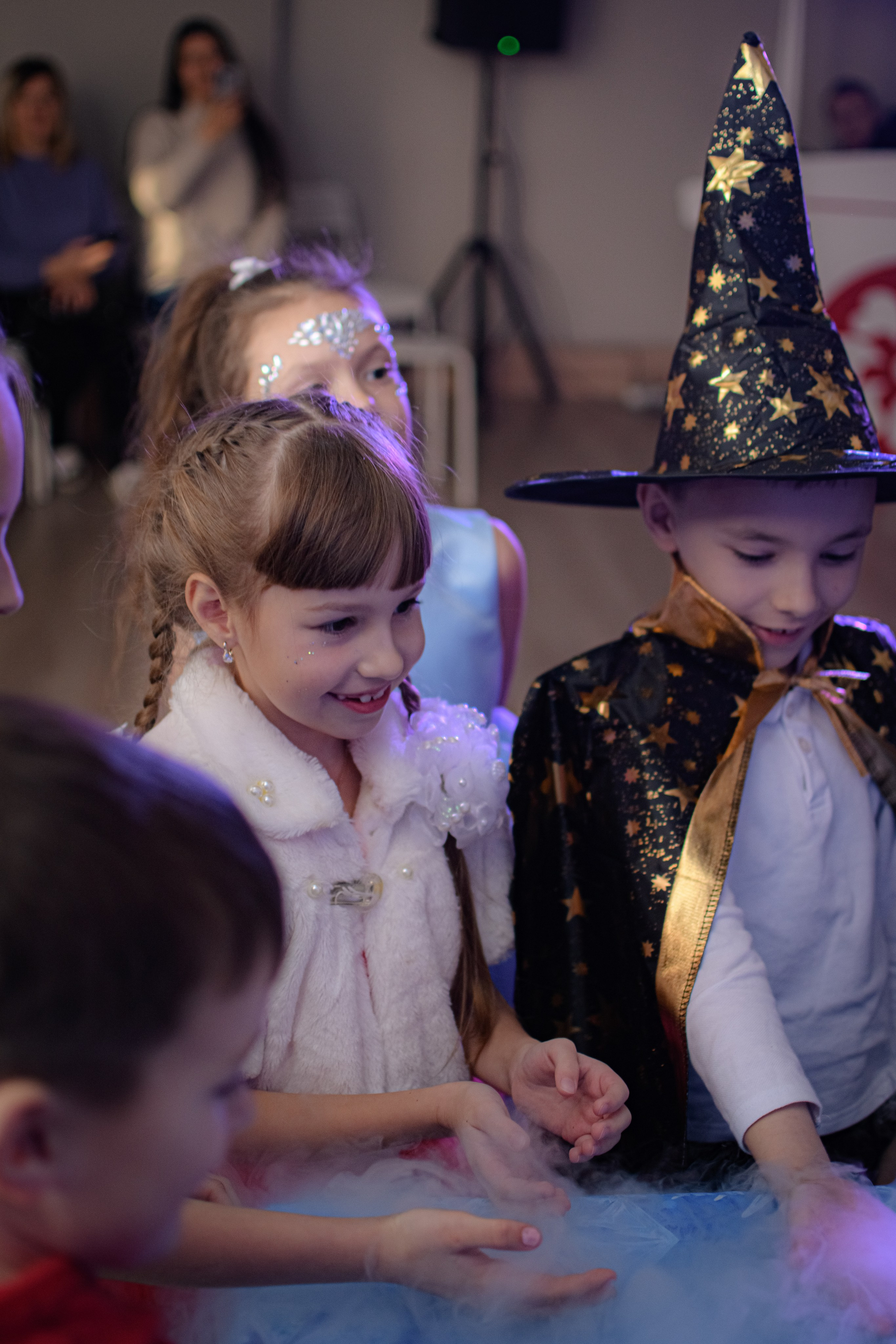 HAPPY NEW YEAR. Photokarish