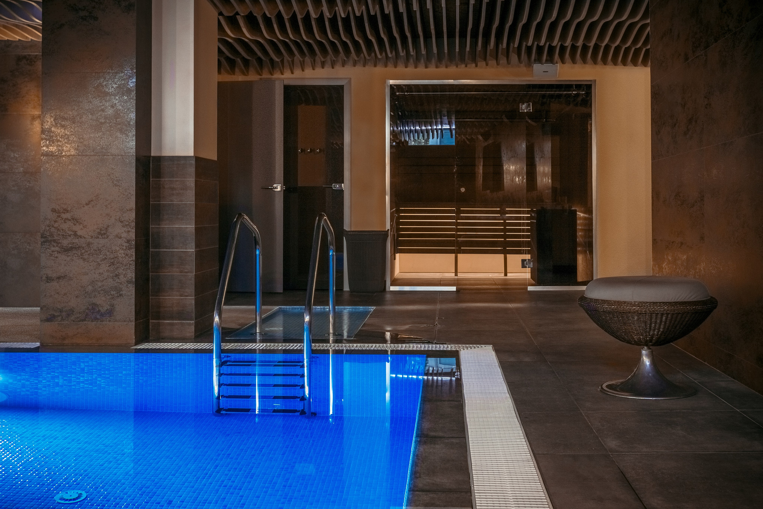 Фотосъёмка бассейнов. Алексей Шмуль