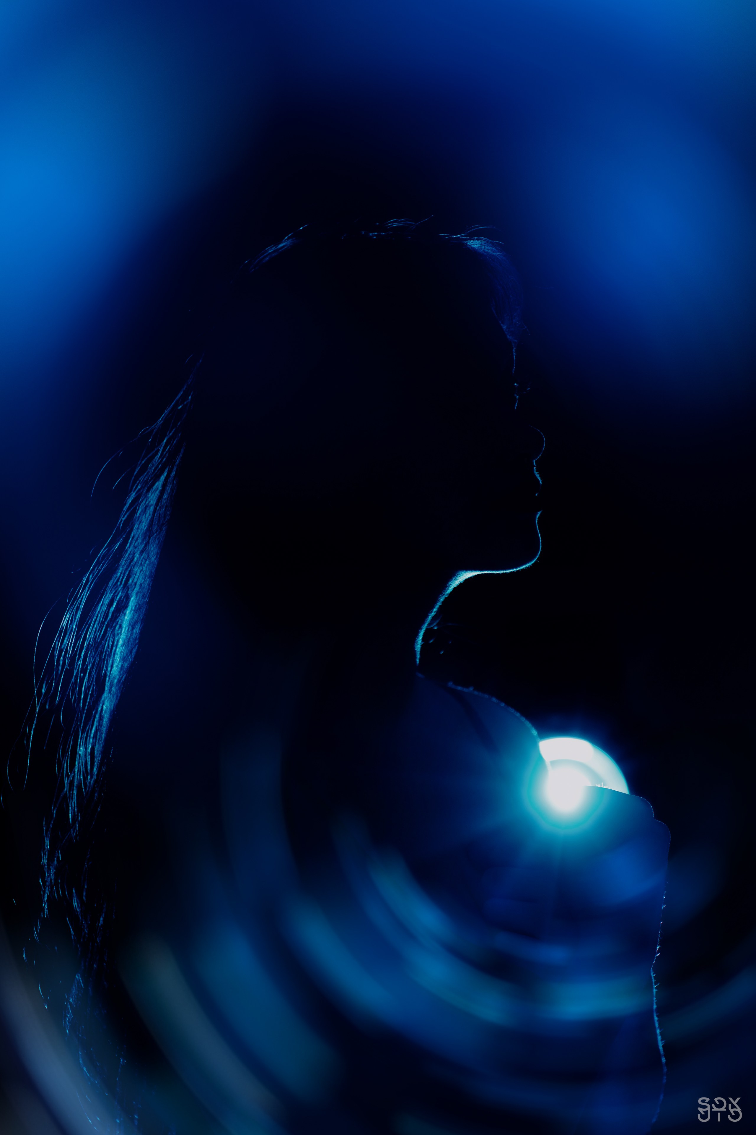 НА ГРАНИ СВЕТА