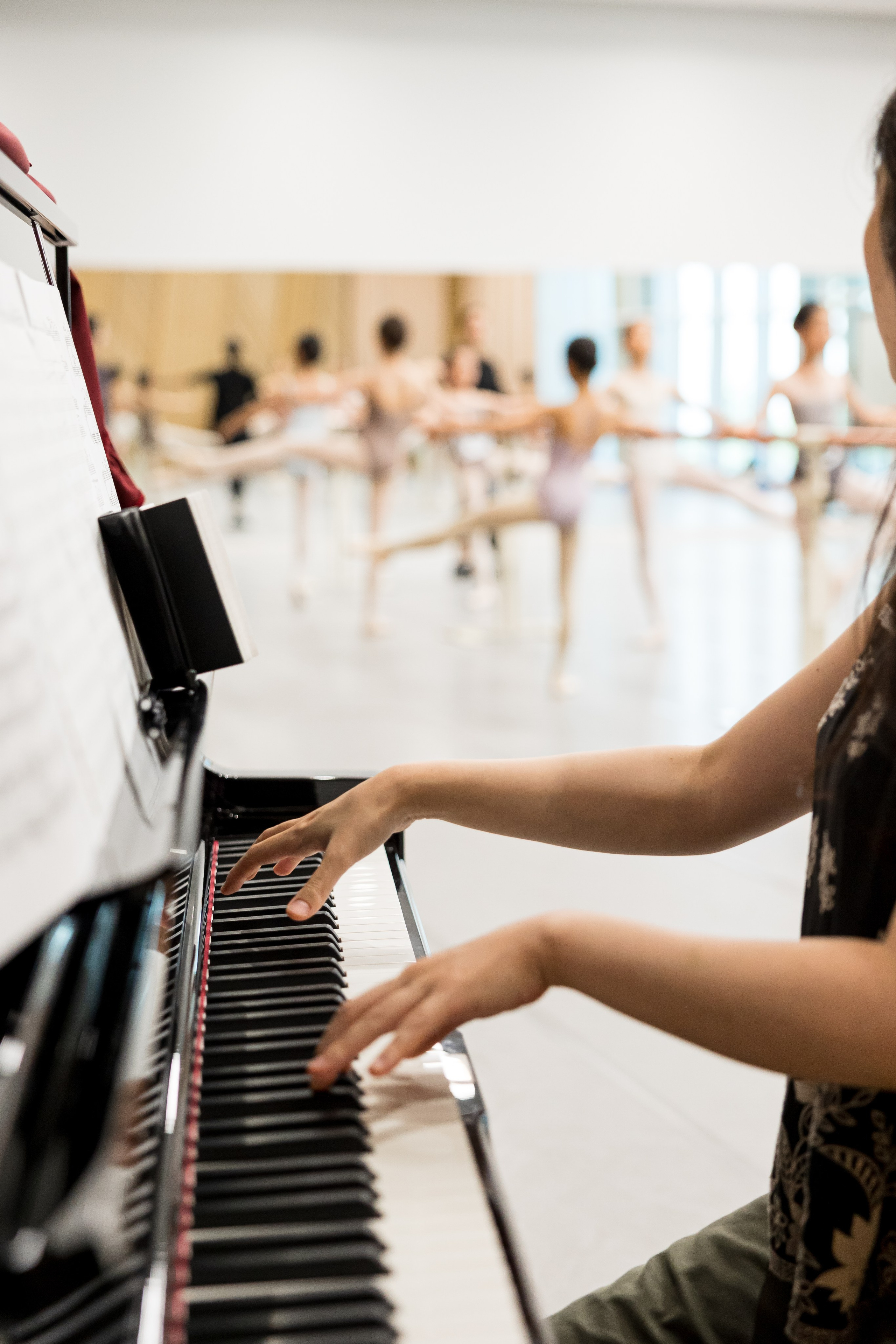 Репортажная съёмка открытых уроков и репетиций. Балетный фотограф Алина Ханько — Душа Балета