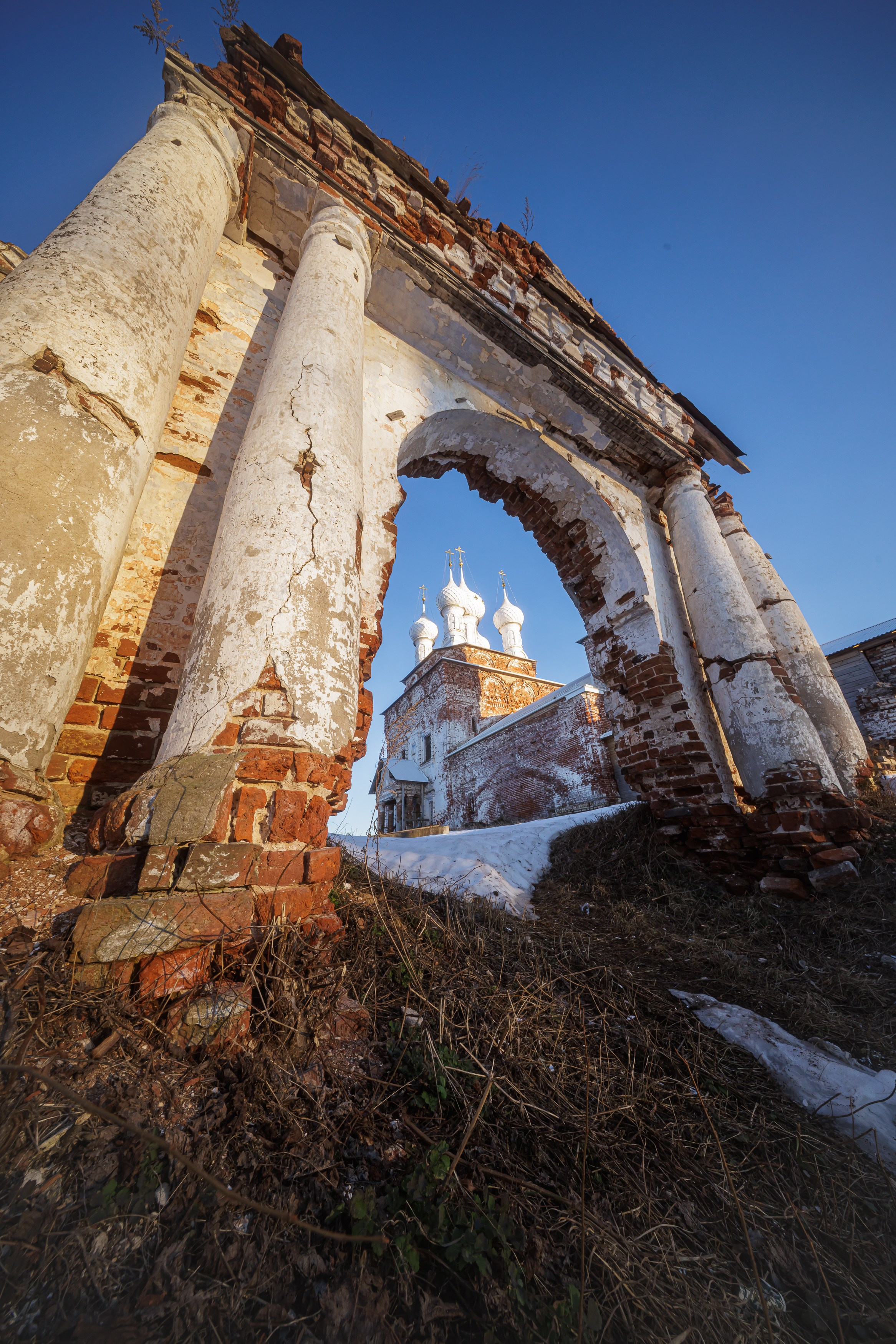 Архитектура — экстремальный угол съемки. Владимир Петухов — фотограф в г. Кинешма. Оператор FPV