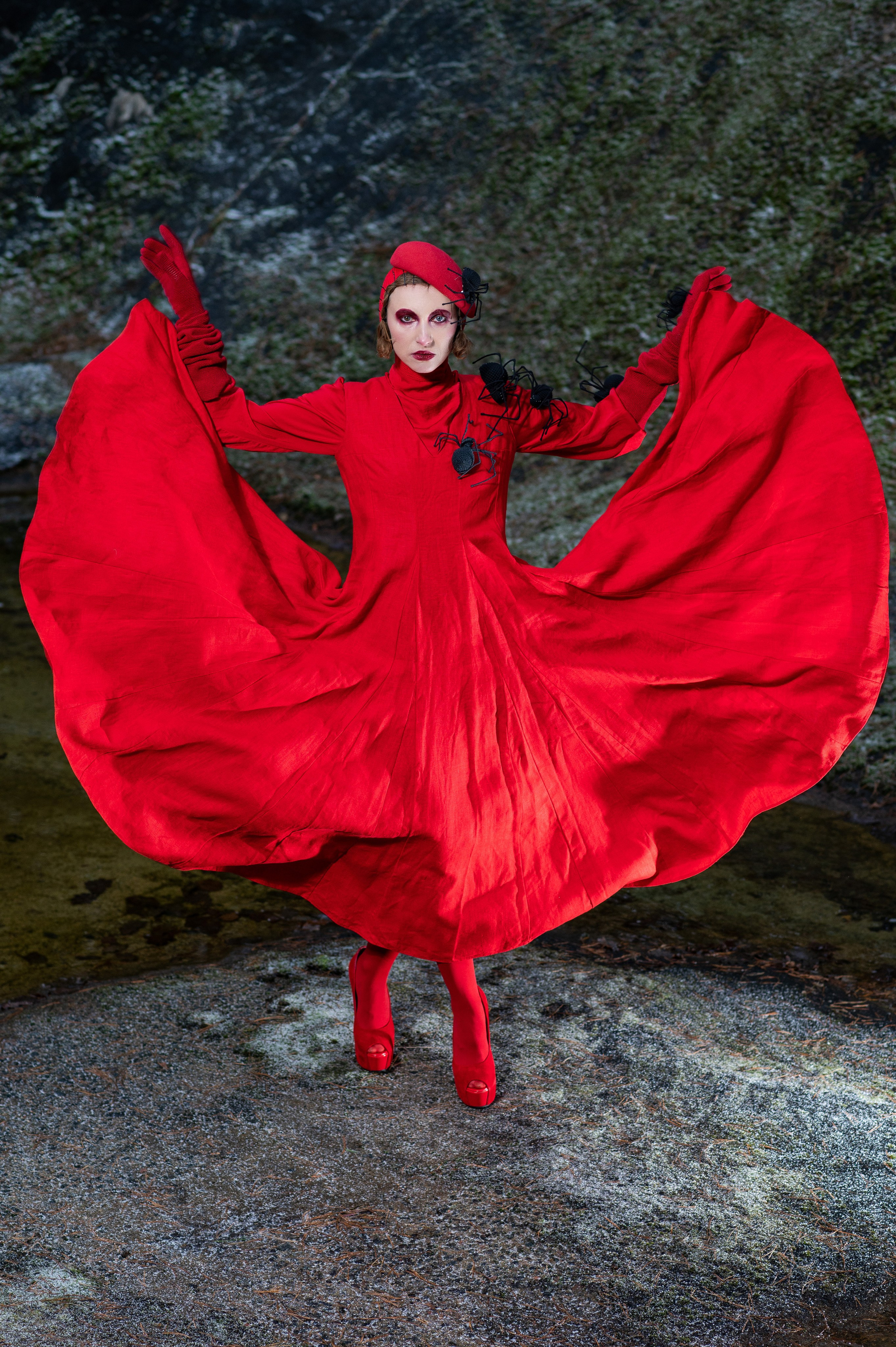 Spyder woman. Portrait photographer in Minsk Slava Potalakh