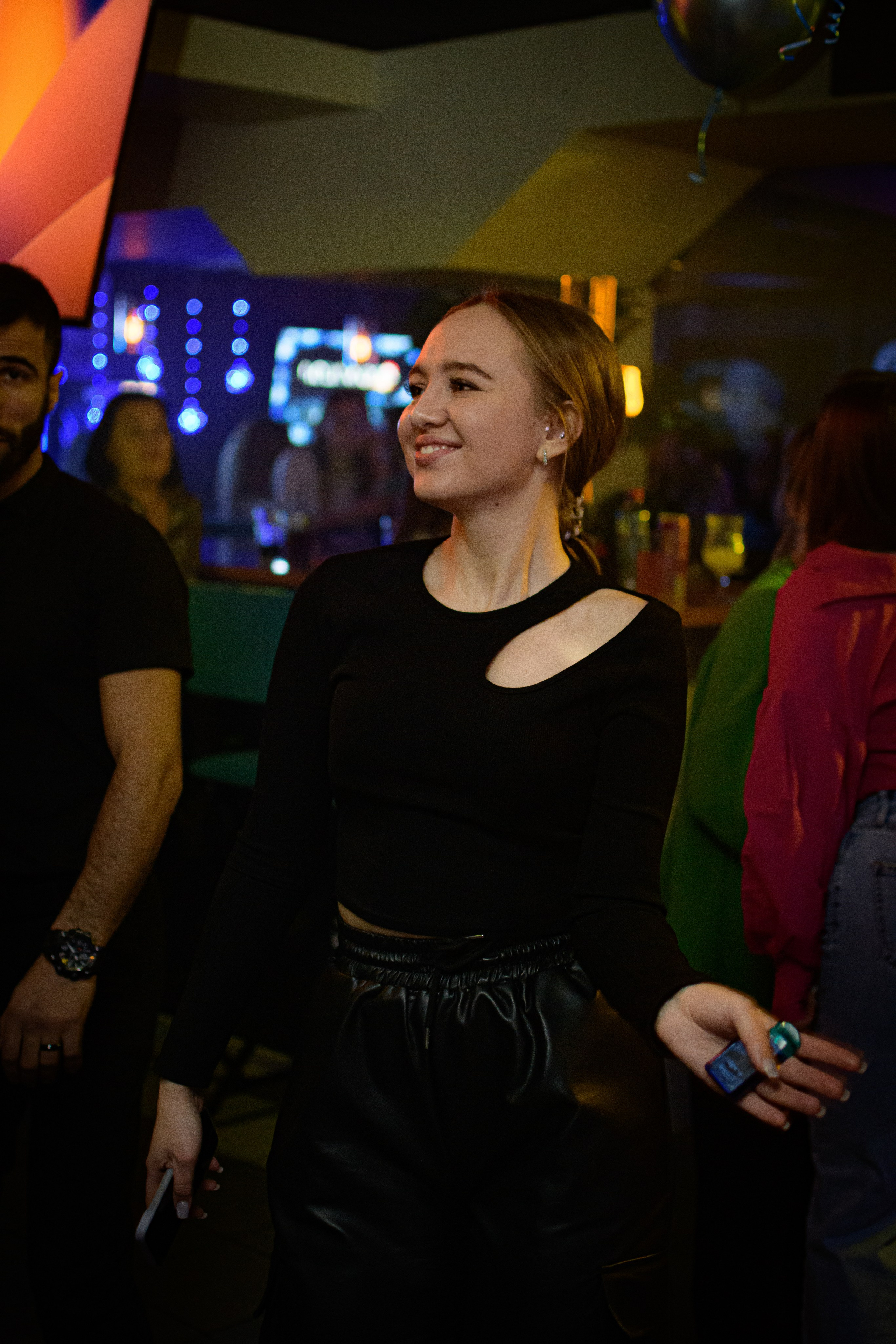 HOLLYWOOD / 6 YEARS. Photokarish