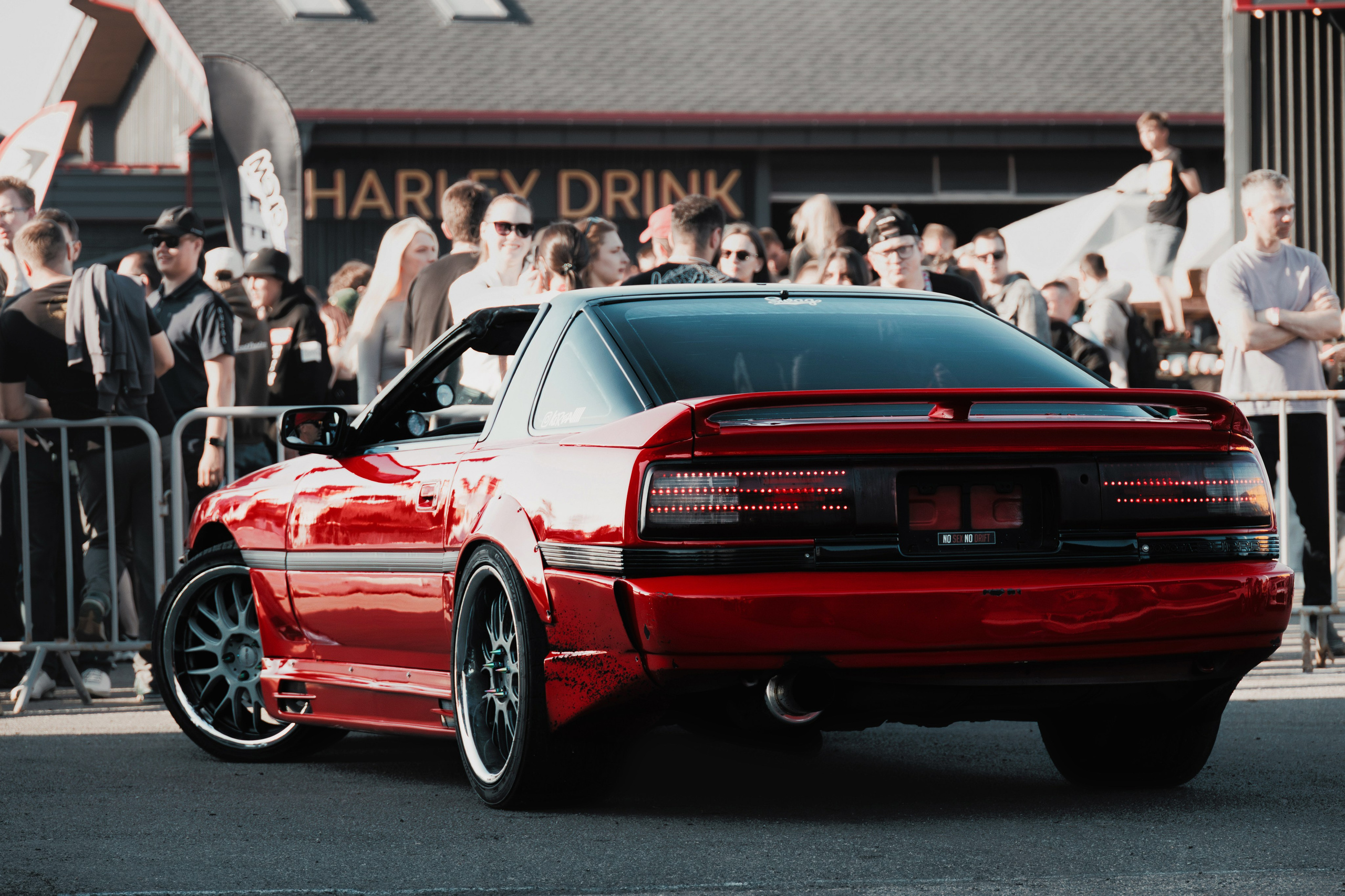 TURBO NIGHT — фоторепортаж с  turbo night легендарной вечеринки в формате автомобильного фестиваля