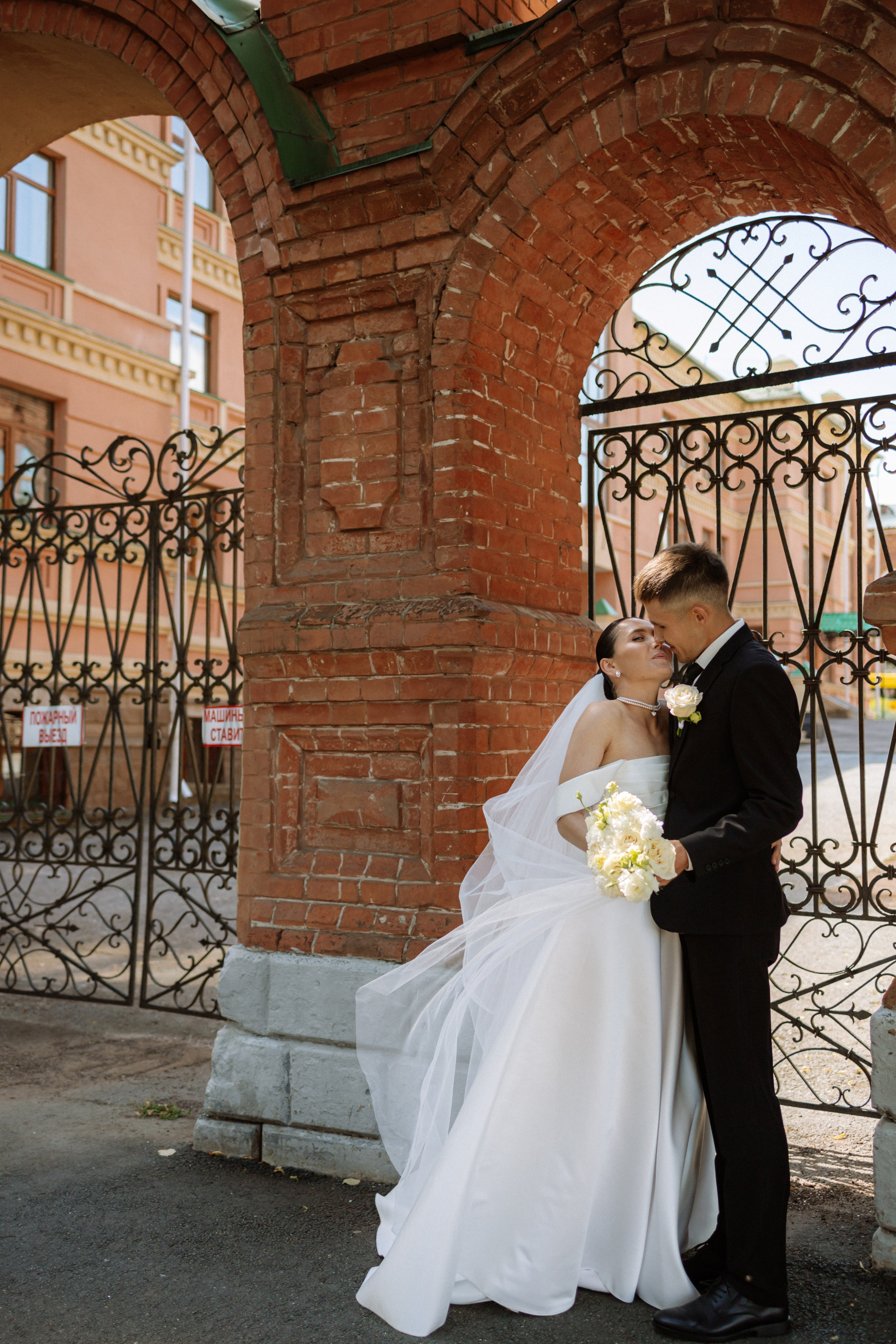 Прогулка 18.08.2025. Фотограф Уфа Башкирия Мухаметянова Алина. Свадебный семейный портретный