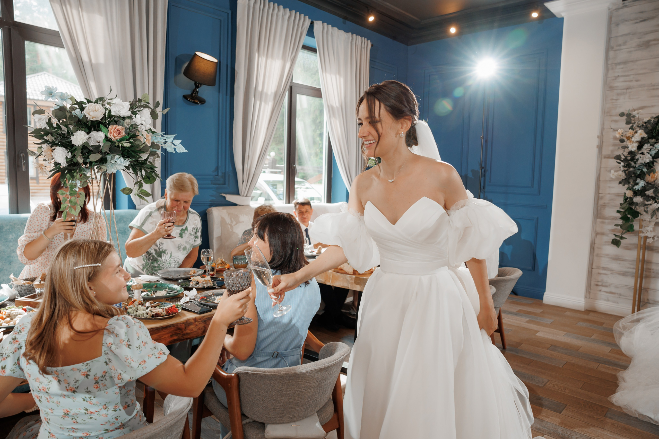 Полина и Дмитрий, загородный клуб «Барин», ЗАГС в г. Пушкино. Свадебный и репортажный фотограф (Москва, Королев и другие)