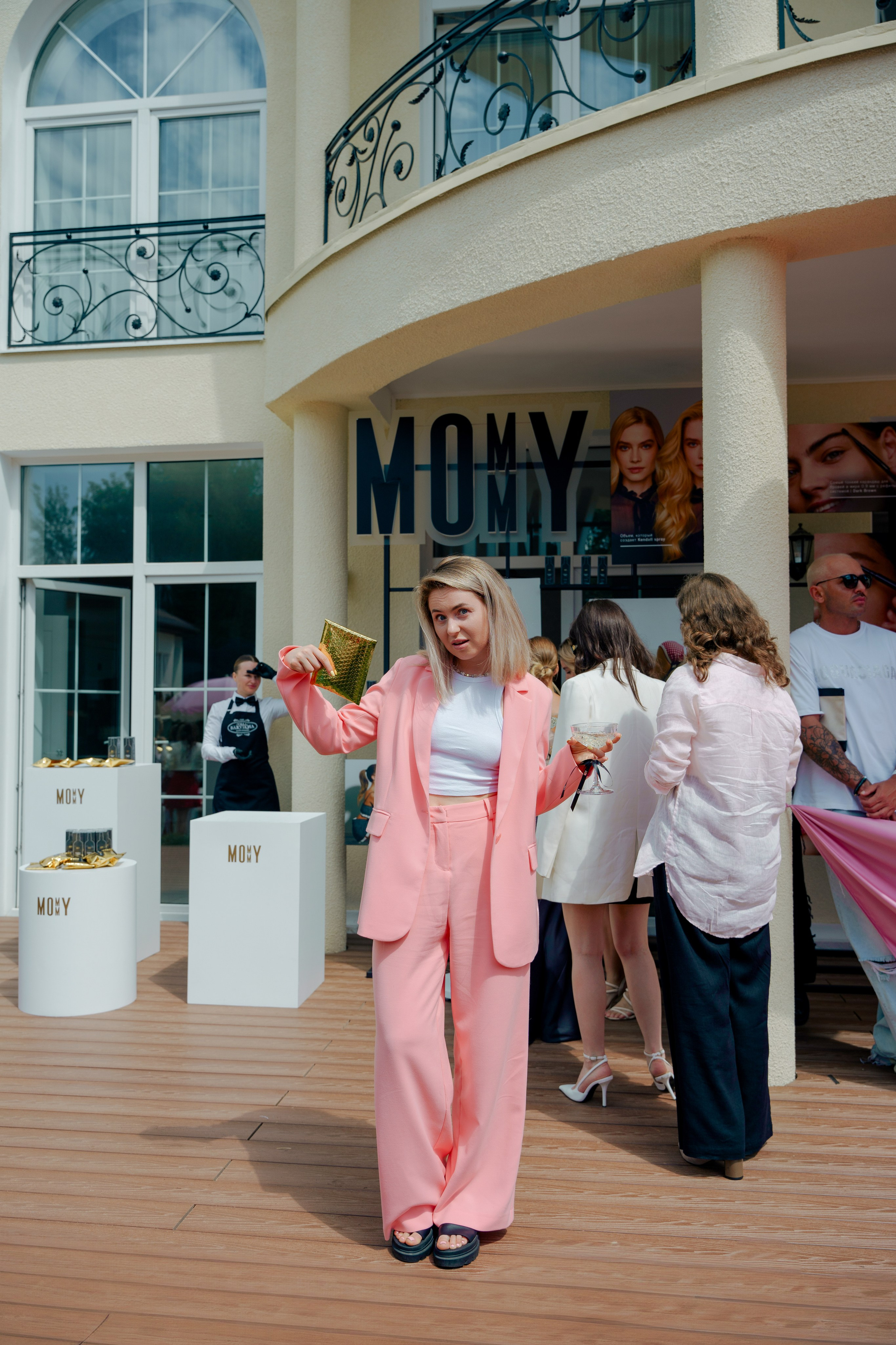 Светский репортаж с VIP DAY WOMEN CONF в Барвихе. Репортажный фотограф Москва Сергей Дружинин