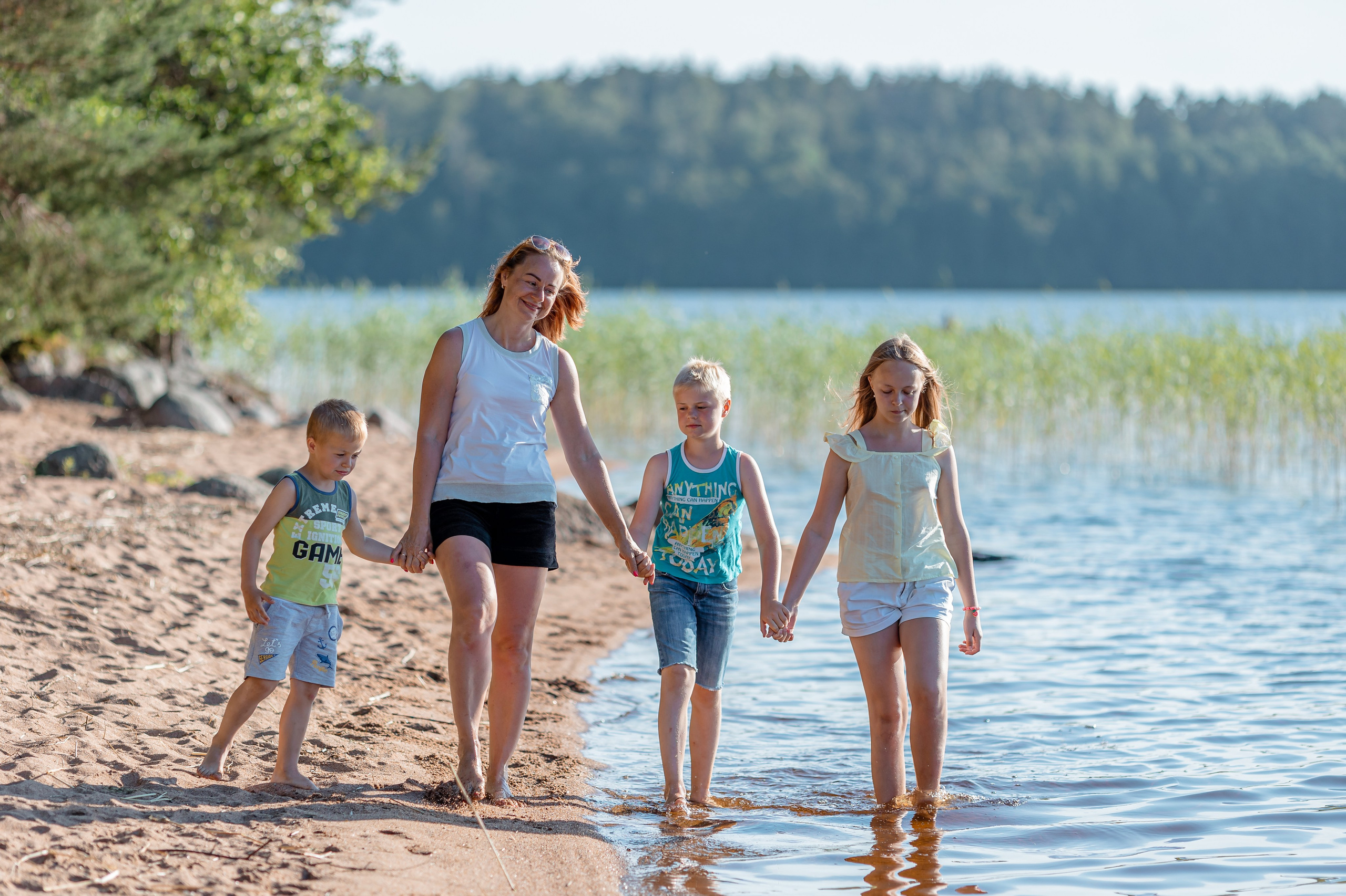 Семейная фотосессия на закате. Ирина Носова - семейный и детский фотограф