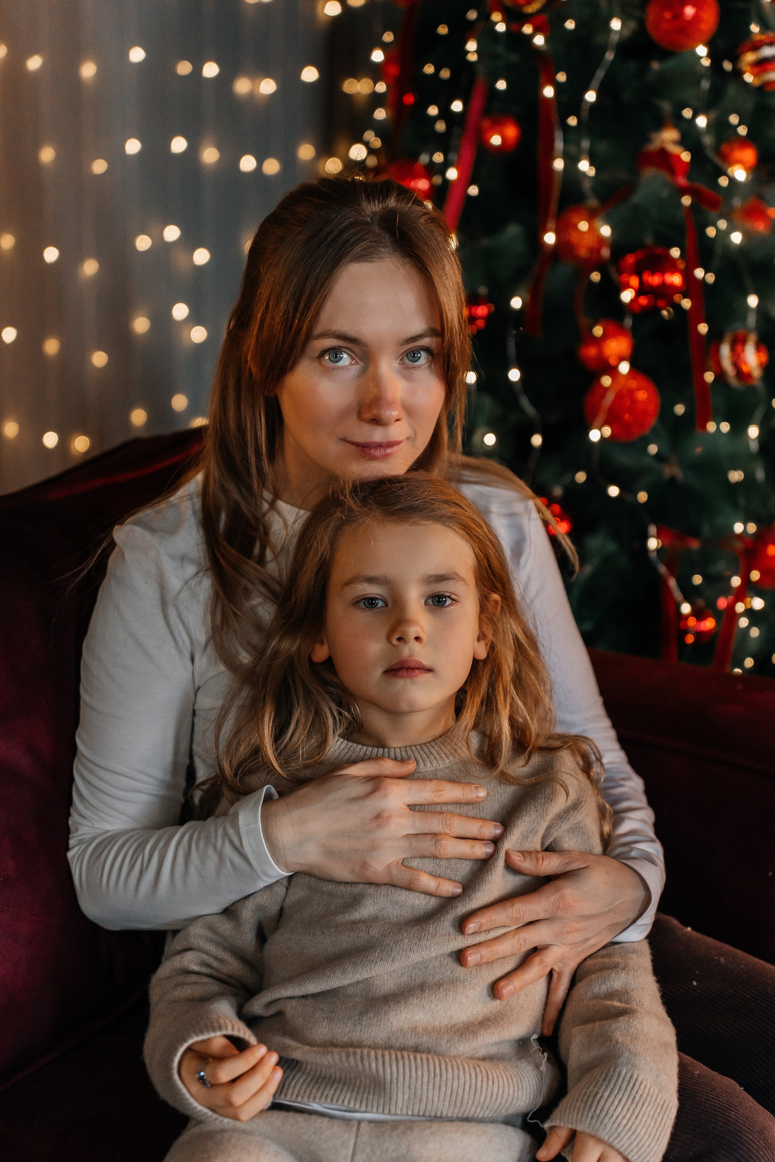 Мама с дочкой. Для тех, кто не ждёт удачи, а создаёт её. Каждая фотосессия — это твой момент, твой стиль, твой успех. 📸