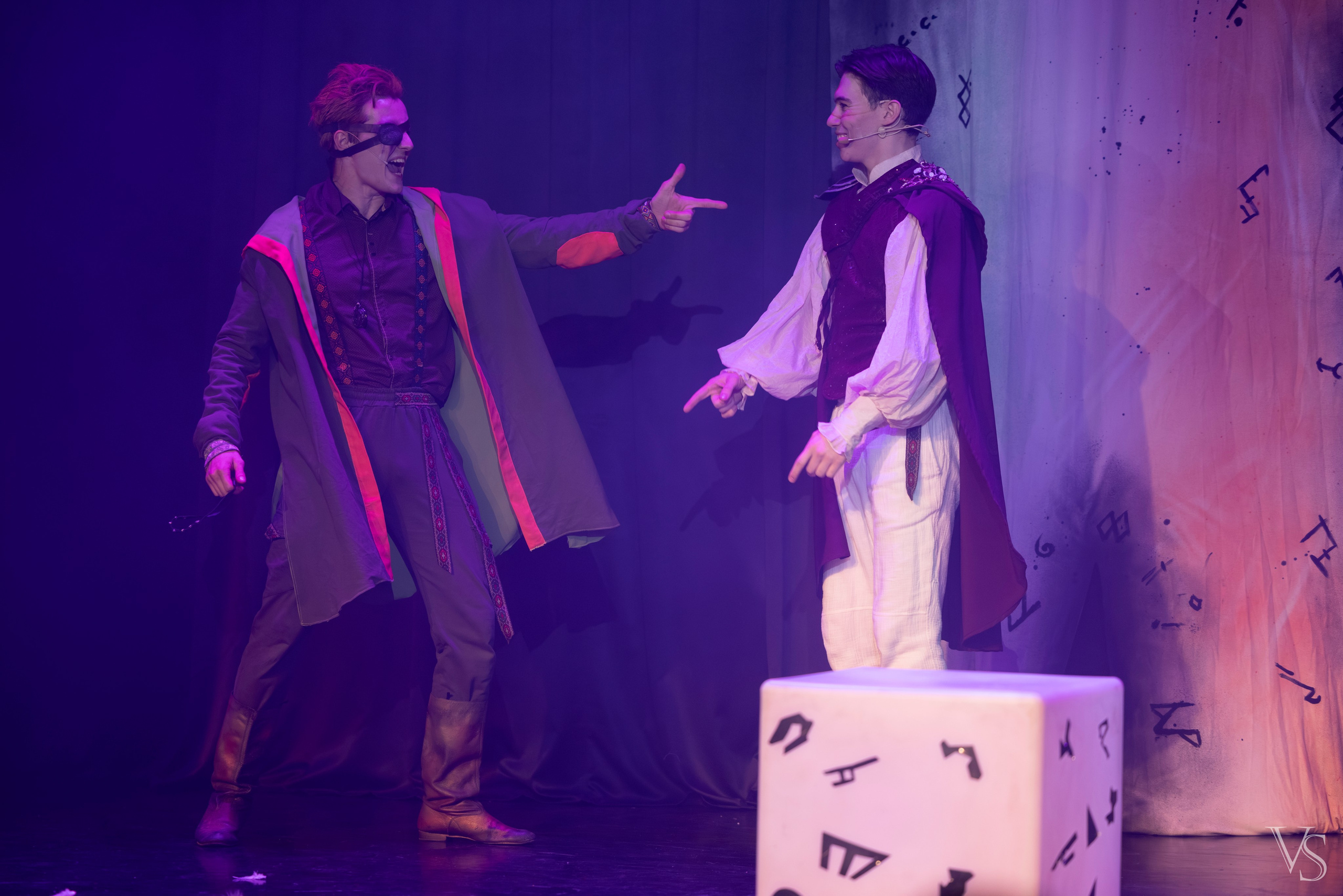 Книга стихий 25.01. Фотограф Виктор Степанов