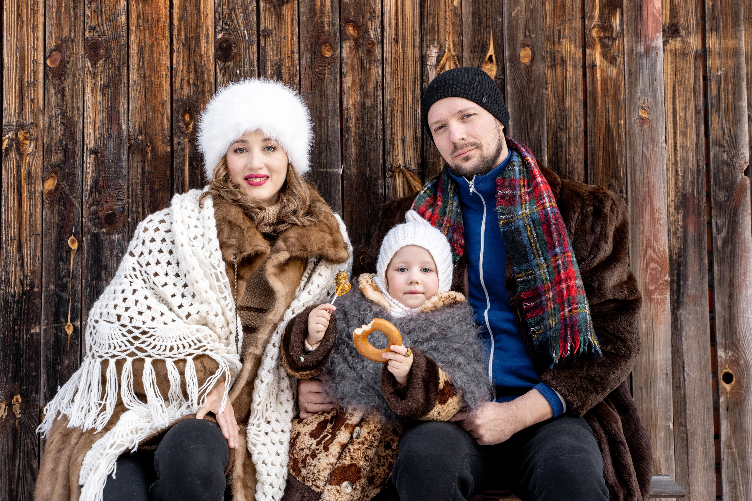 Домашняя семейная фотосессия в Москве, Домодедово, Видное, Бутово, Щербинка. Семейный фотограф Москва и Московская область. Семейная фотосессия на природе. Фотосессия детского праздника. Фотосессия юбилея. Фотосессия в день рождения. Фотограф на годик ребенку. Детский фотограф. Фоторепортаж семейного праздника. Детский фотограф Москва.