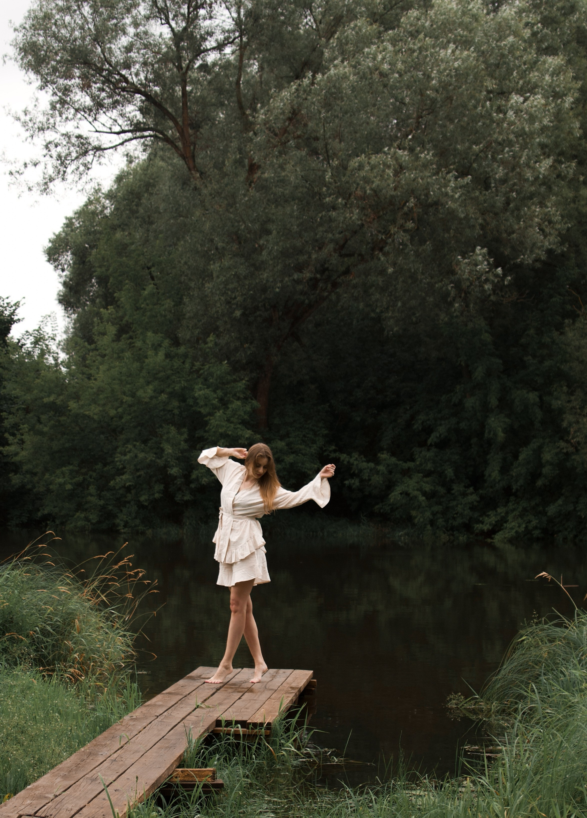 Настенька и река. Фотограф Ирина Воробьева