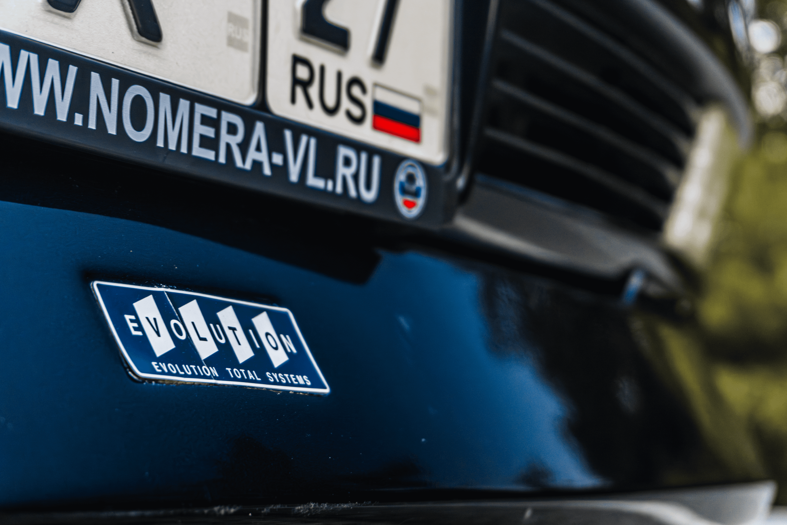 Toyota Crown S155: бриллиант в стенс-короне Владивостока