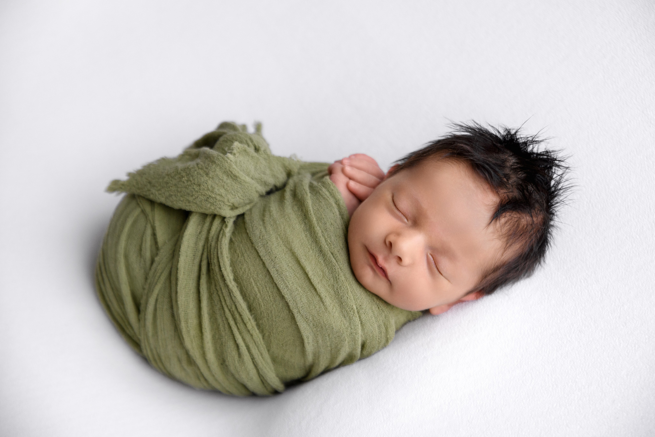 Новорожденные. Любовь Федоряева — фотограф в Симферополе и в Крыму