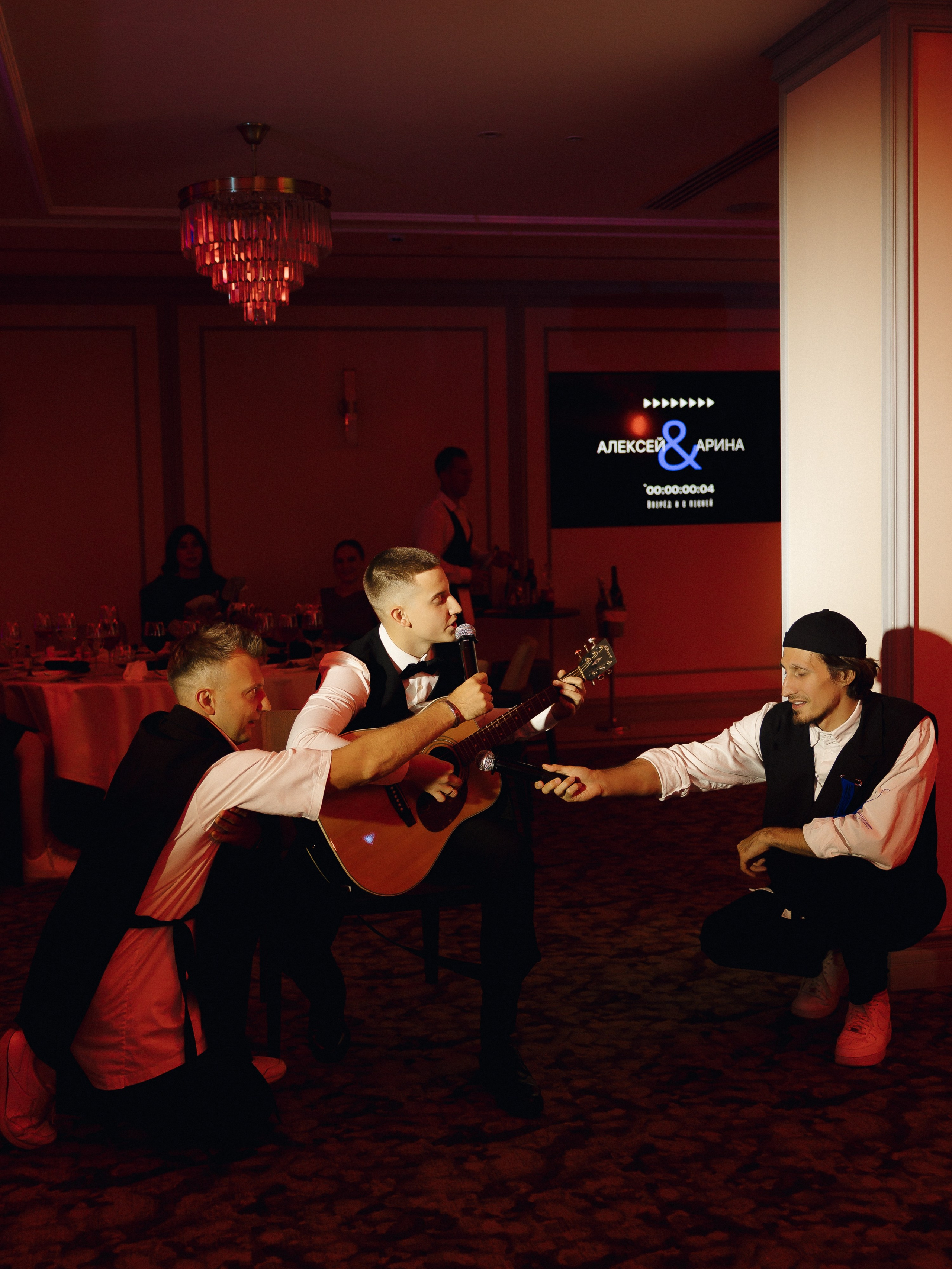 АРИНА И ЛЕША. ЧЕЛСИТИ. Свадебный и индивидуальный фотограф в Челябинске Евгения Негодяева