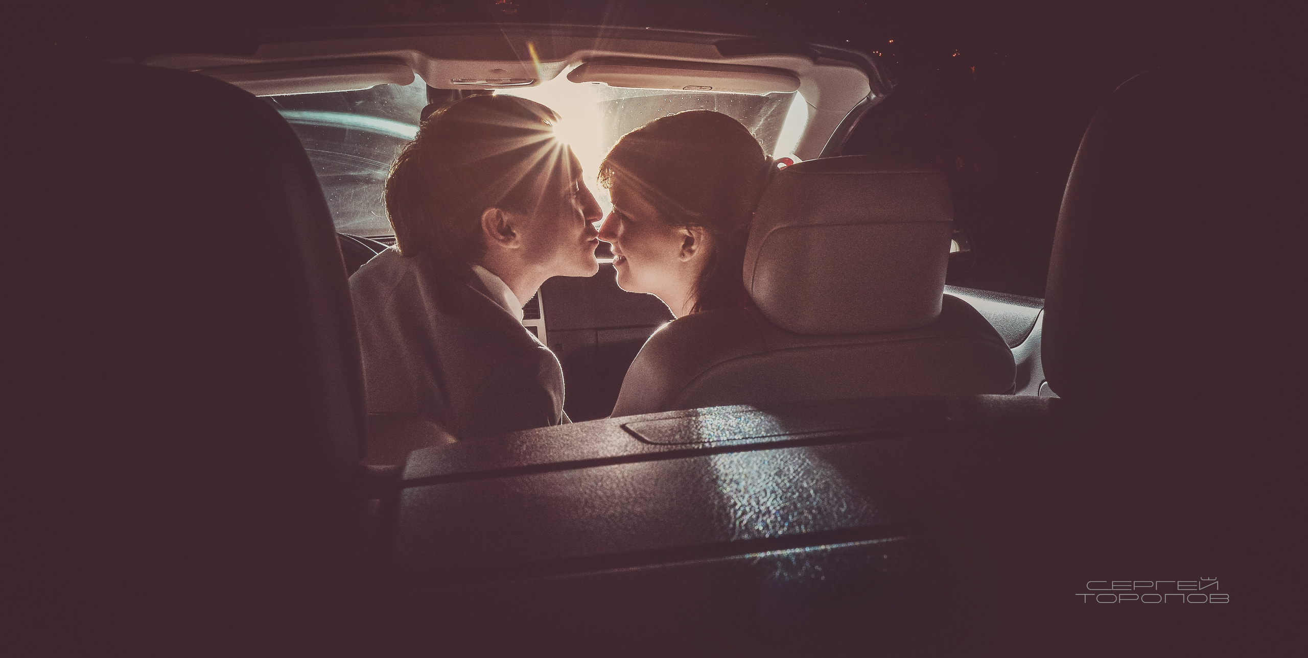 Ночные фото жениха и невесты, свадебный кортеж.