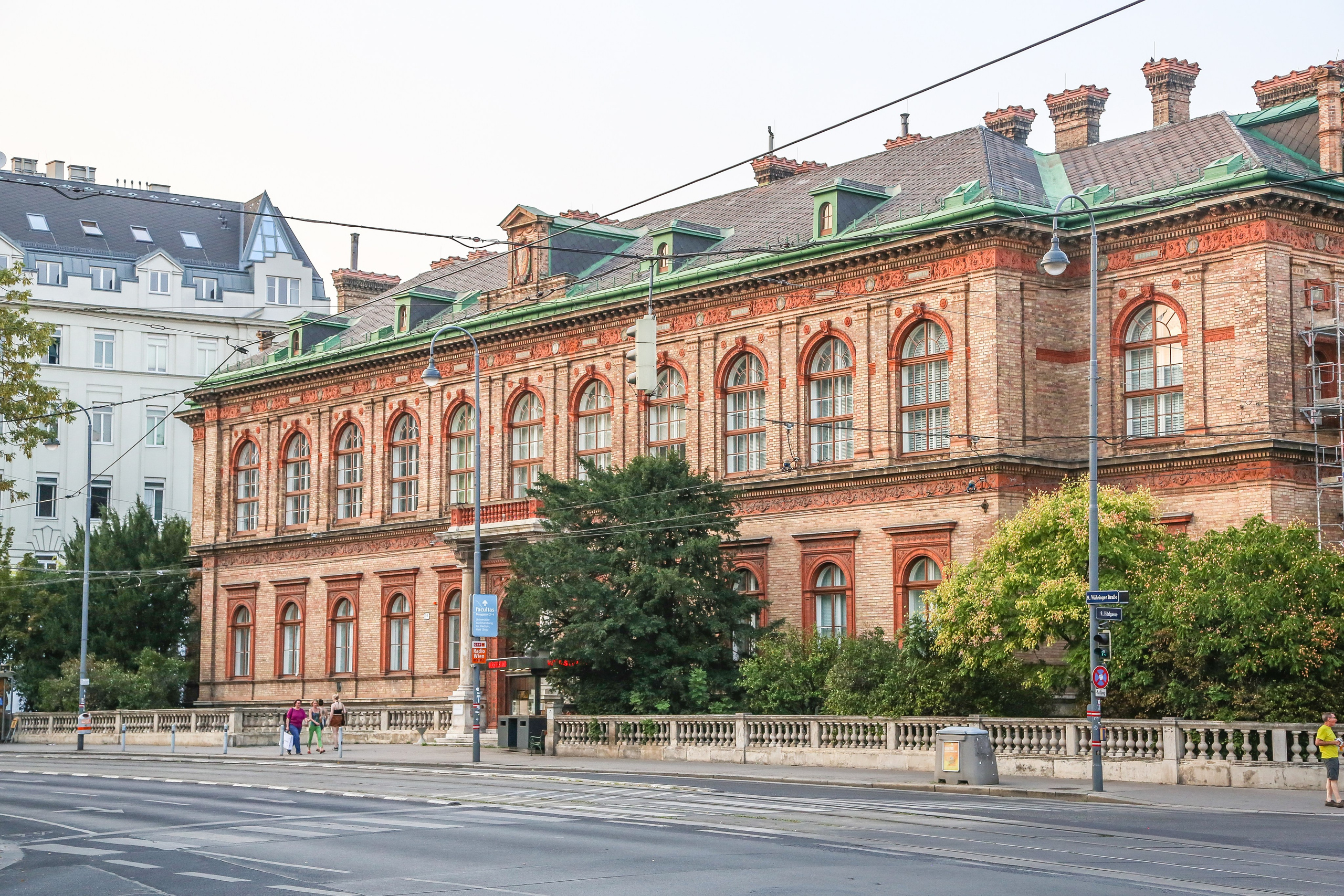 Австрия: венская архитектура и городская скульптура. Дарья Письменюк / Darya Leitstern — фотограф, музыкант, журналист, путешественник